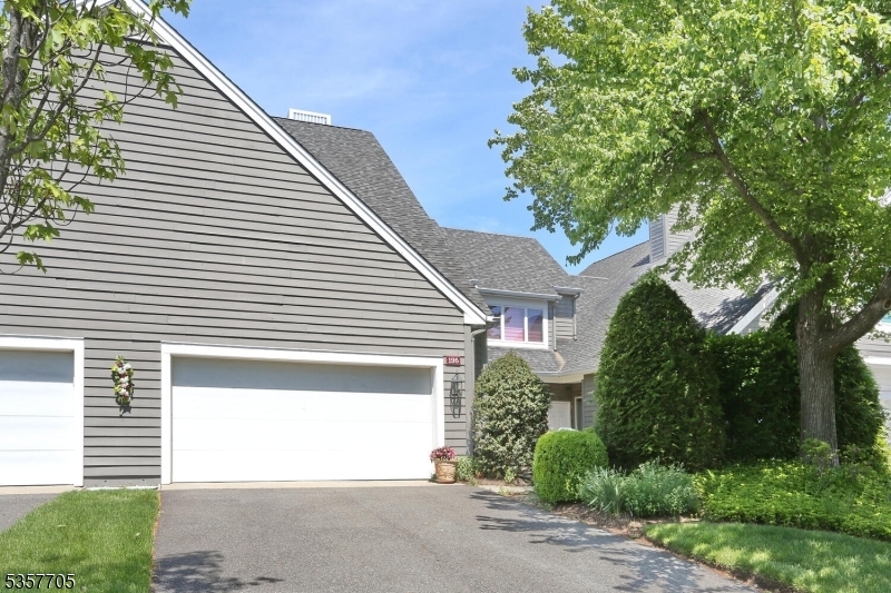 195 Brewster Rd  Wyckoff Twp. NJ 07481 photo