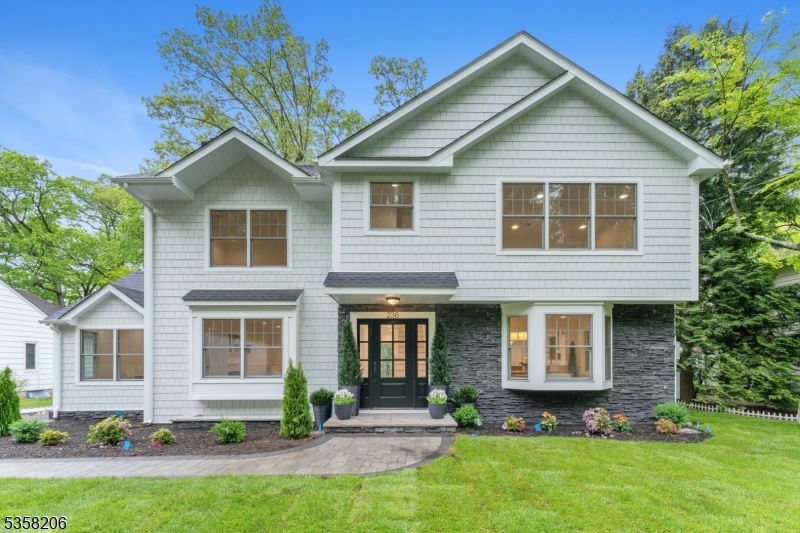 236 Glen Ave  Millburn Twp. NJ 07041 photo