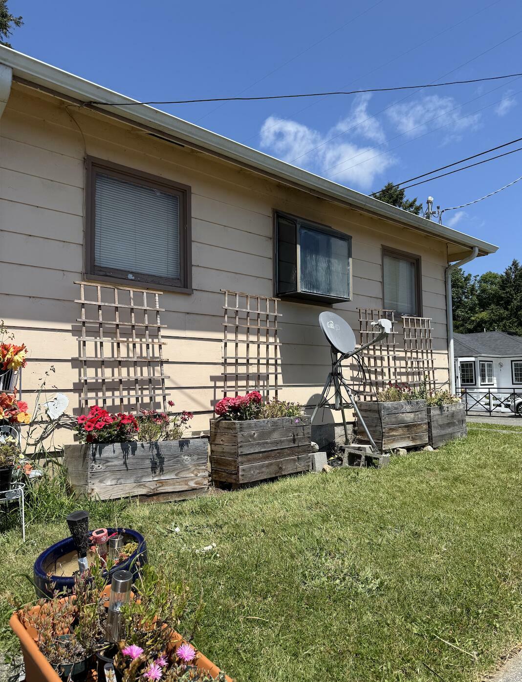 Property Photo: 960 14th Street CA 95540