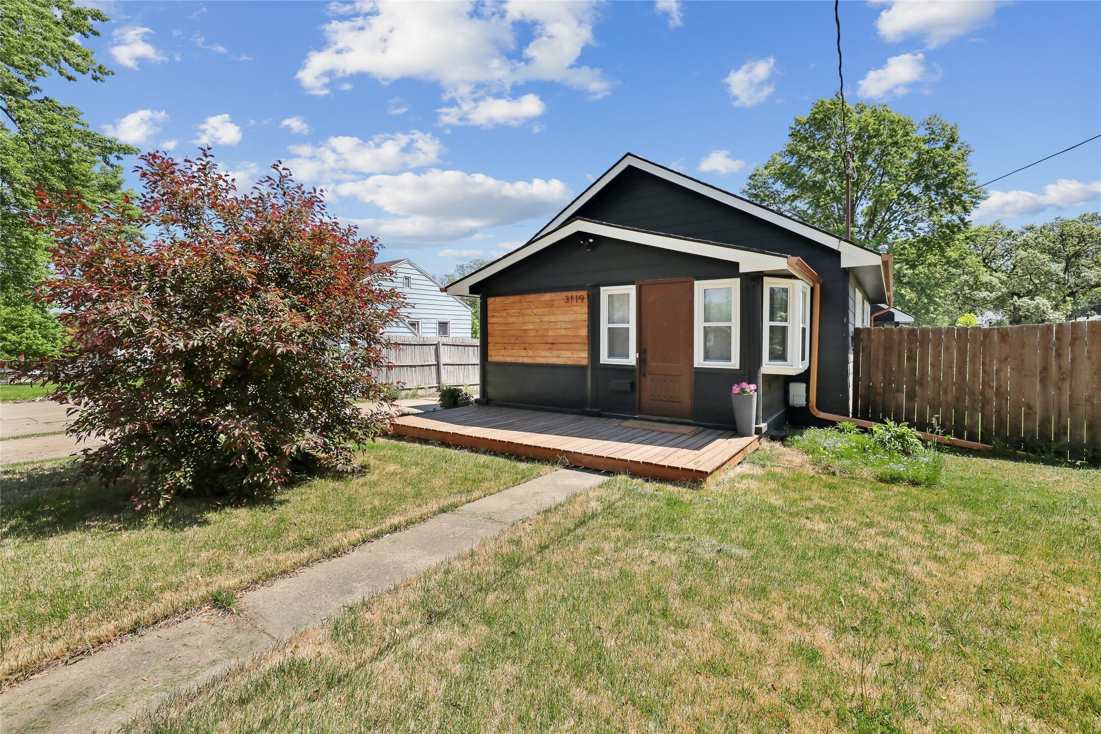 Property Photo: 3119 SW 13th Street IA 50315