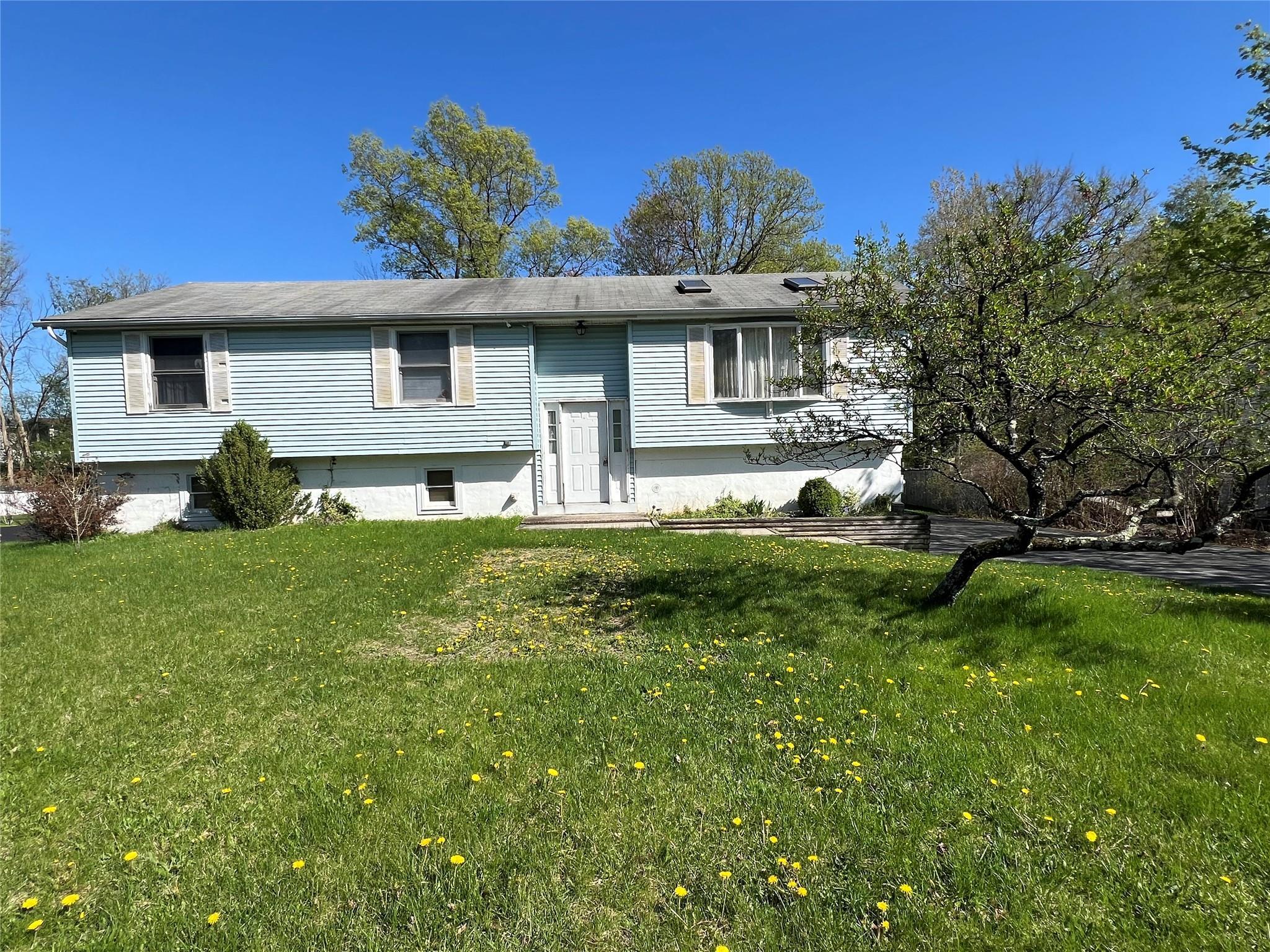 Property Photo:  11 Keats Road  NY 10941 