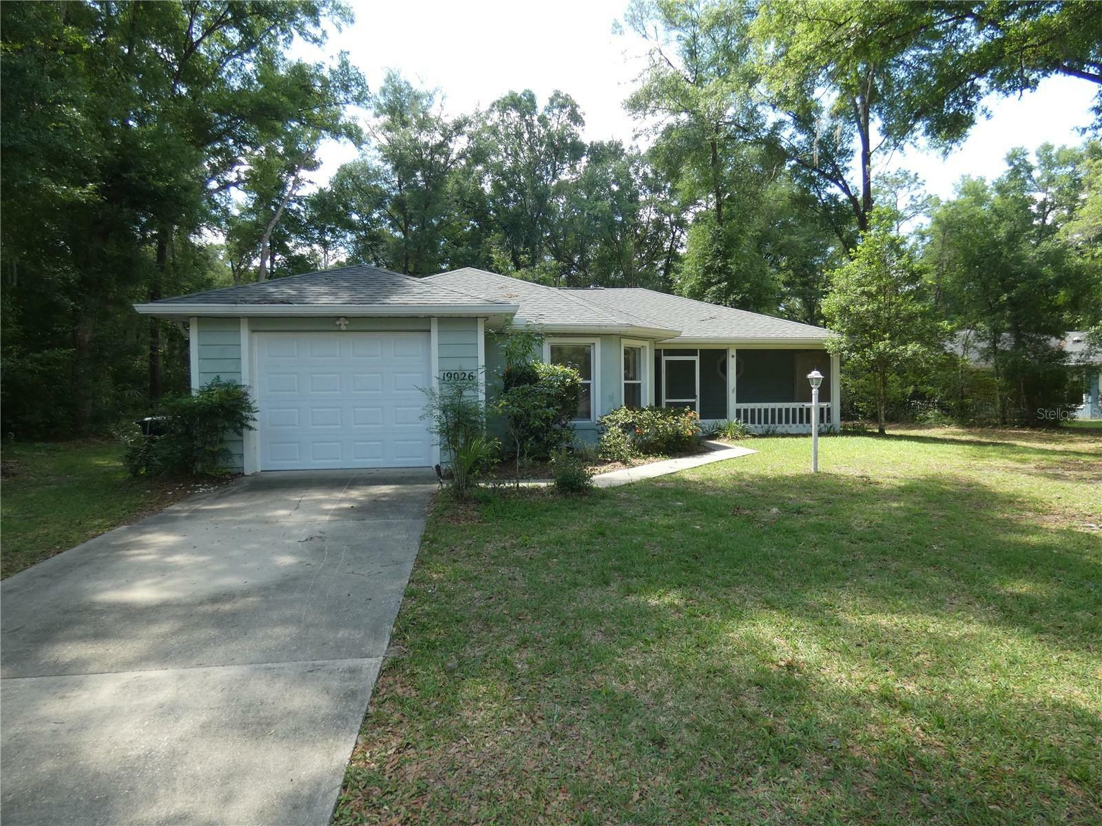 Property Photo: 19026 SW 100th Place FL 34432