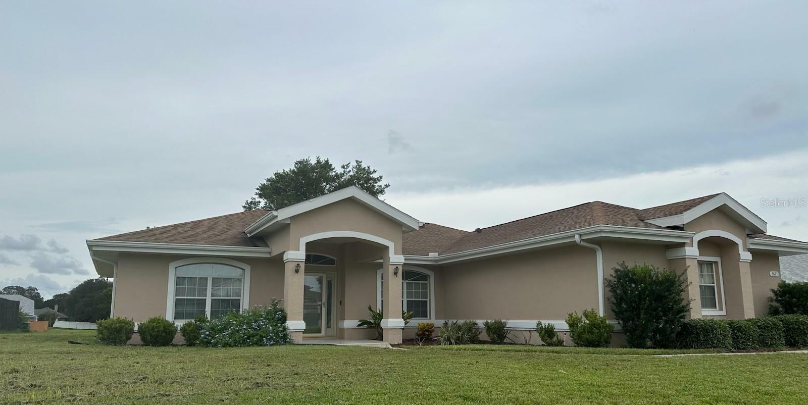 Property Photo: 8665 SW 55th Court FL 34476