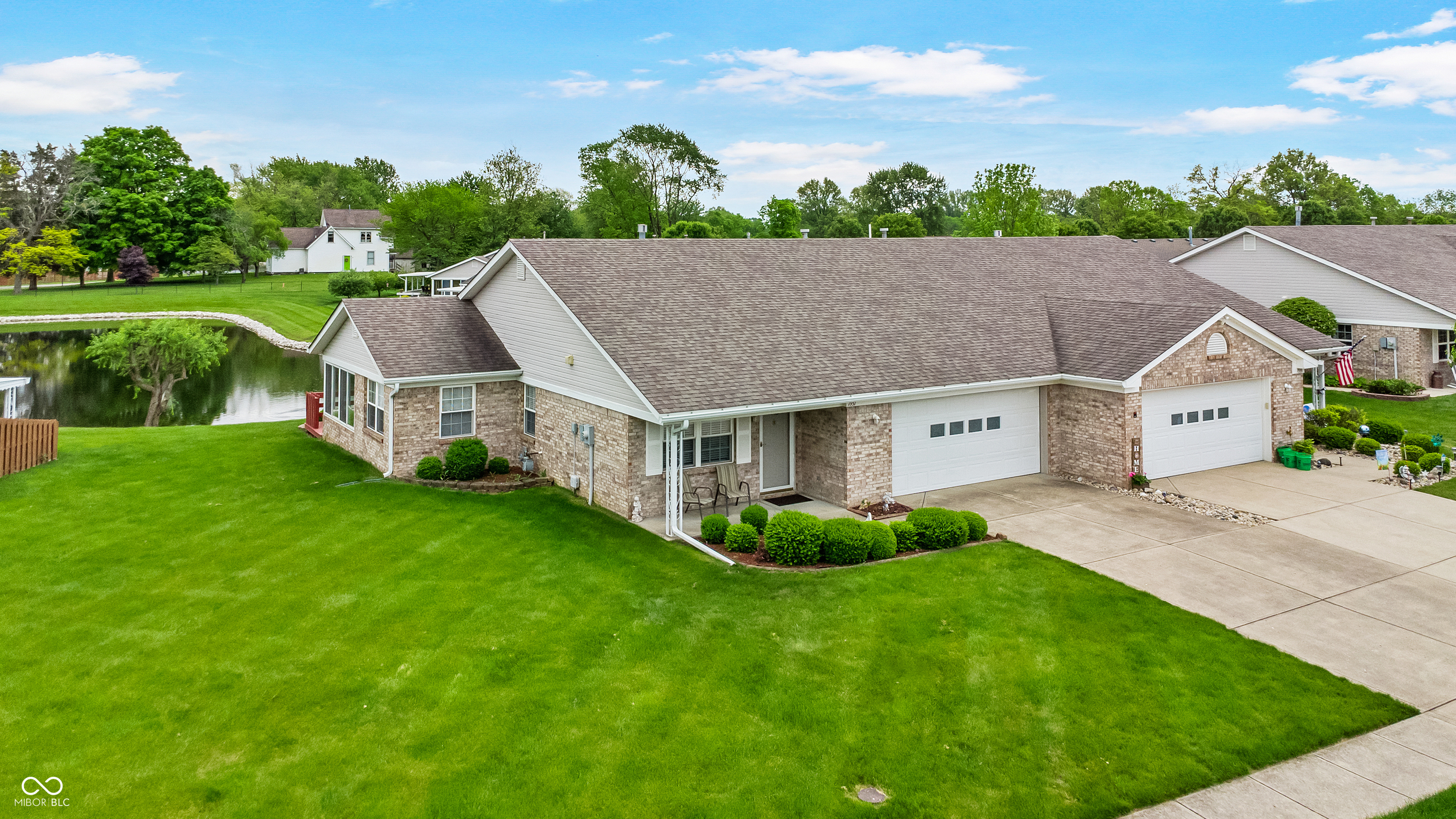 7937 Bentley Commons Drive  Indianapolis IN 46259 photo