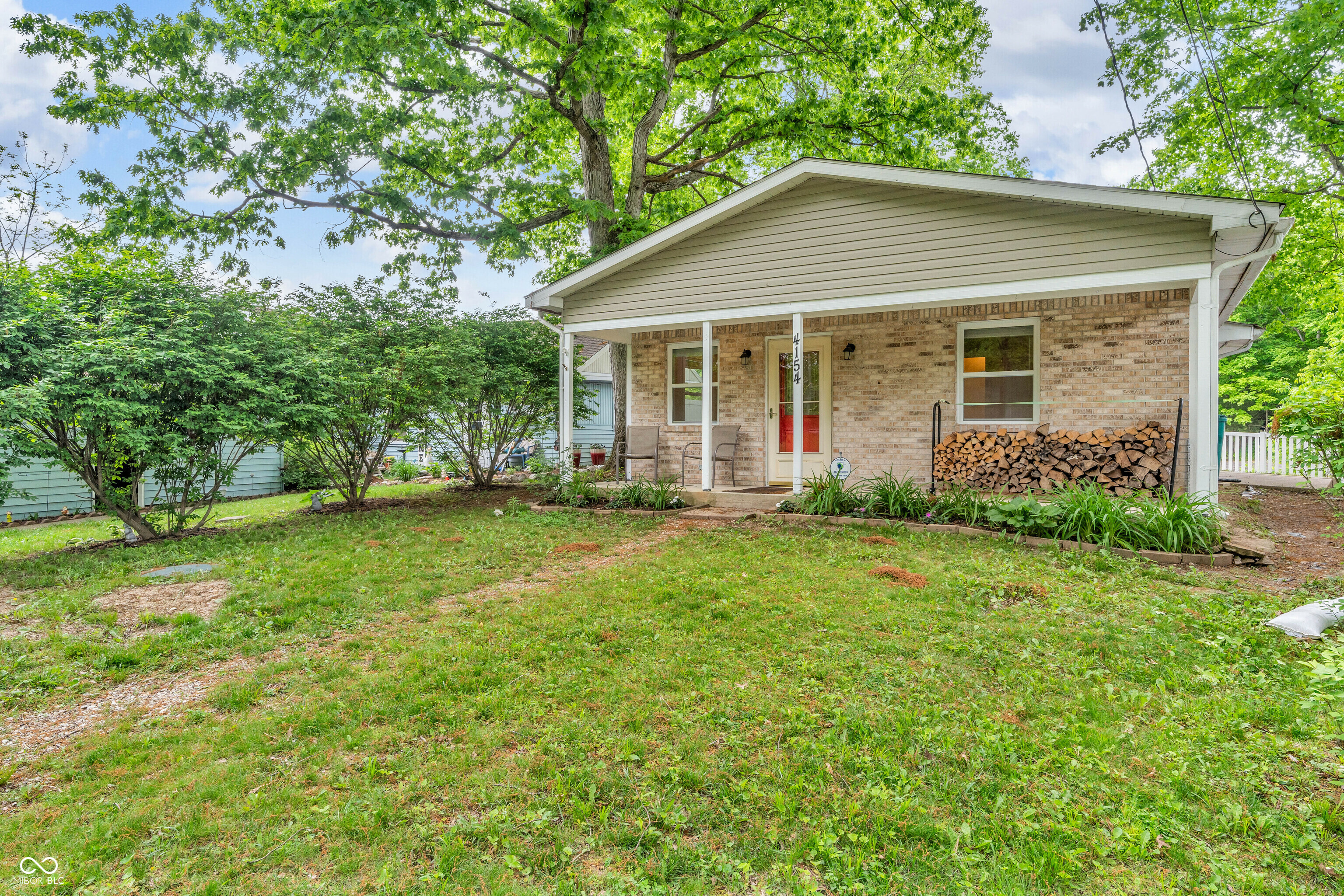 Property Photo:  4154 W Briarwood Lake S Drive  IN 46157 