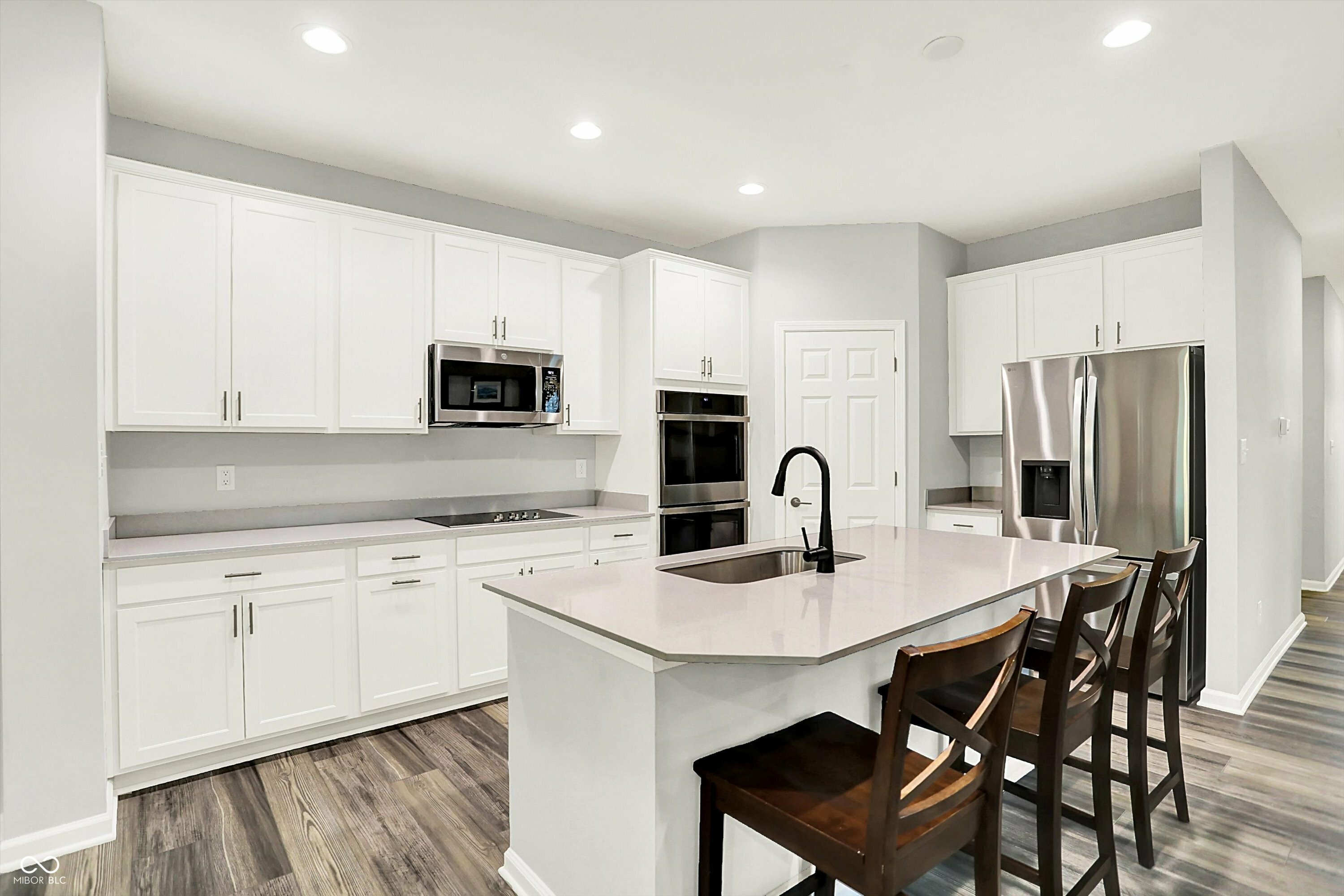 Property Photo: 16693 Churning Way IN 46060
