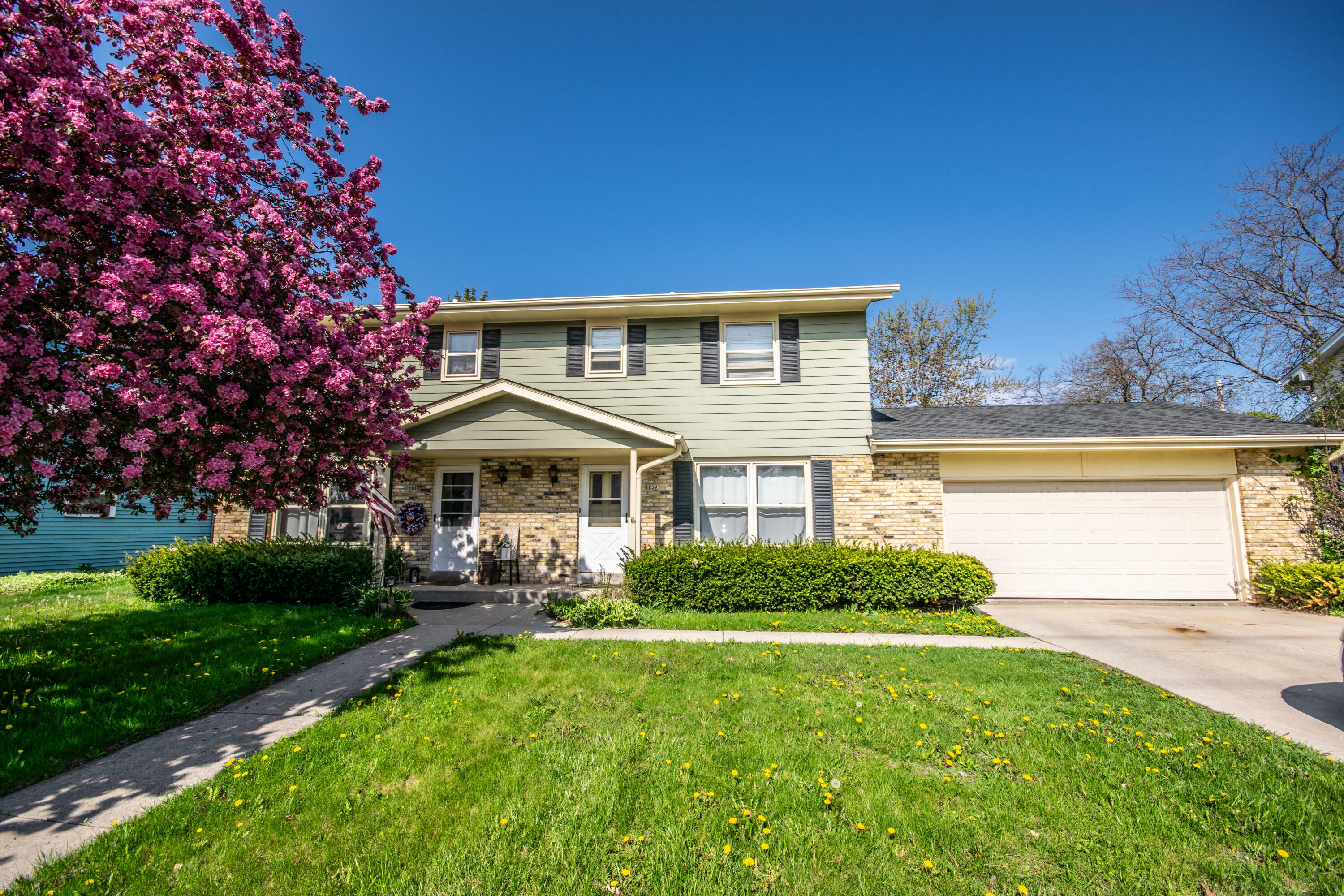 1239 1st Ave 1241  Grafton WI 53024 photo