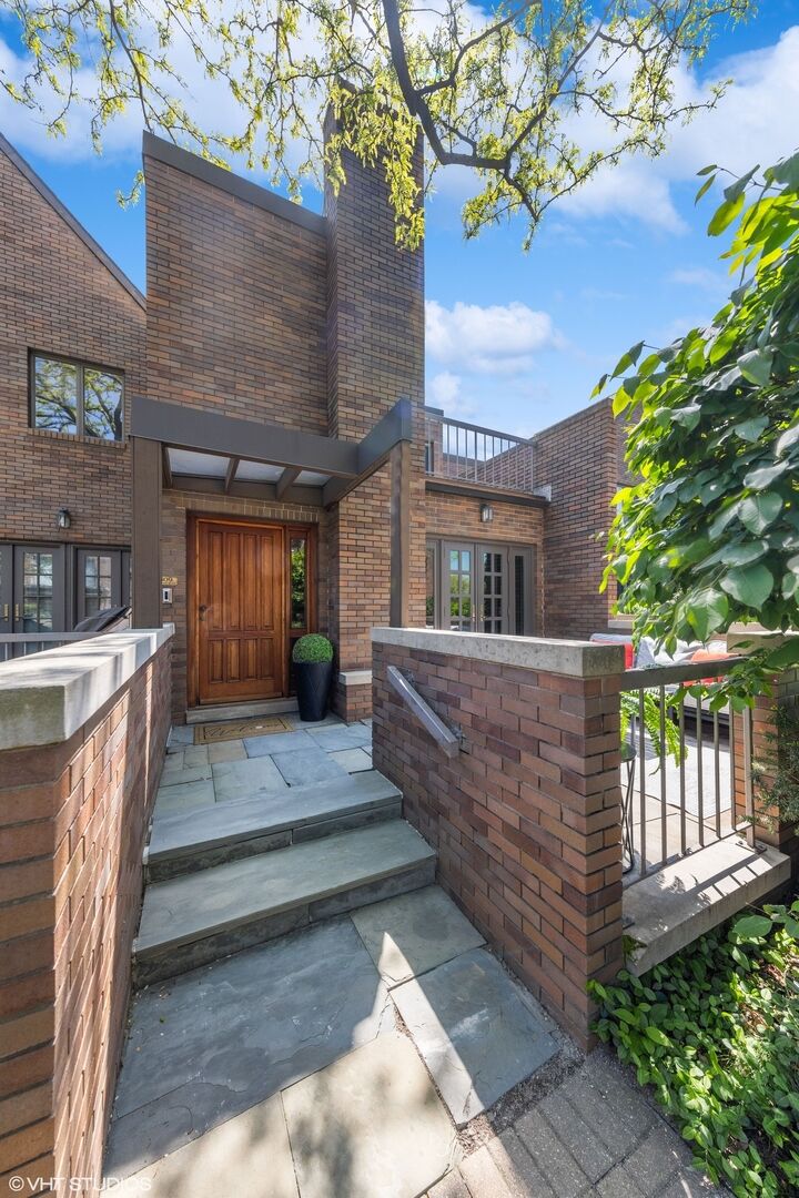 Property Photo:  509 Burr Oak Place  IL 60521 