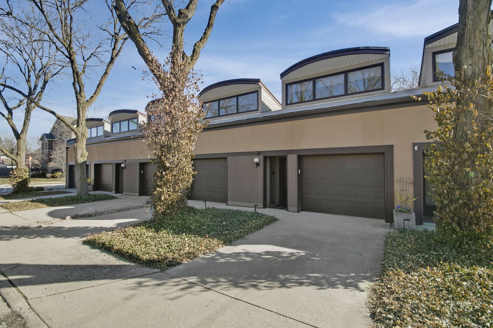 Property Photo: 241 E Burlington Street C IL 60546