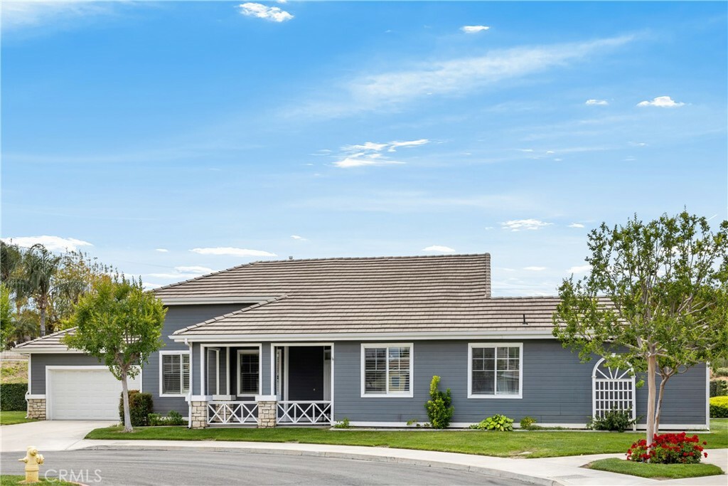 Property Photo: 1707 Morning Dove Lane CA 92373