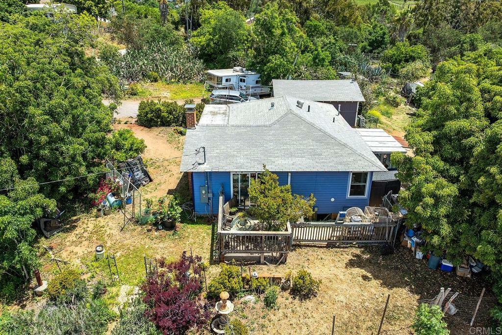 Property Photo:  2163 Gracey Lane  CA 92028 