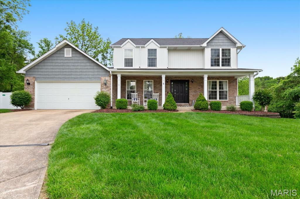 Property Photo: 6 Graystone Circle MO 63303