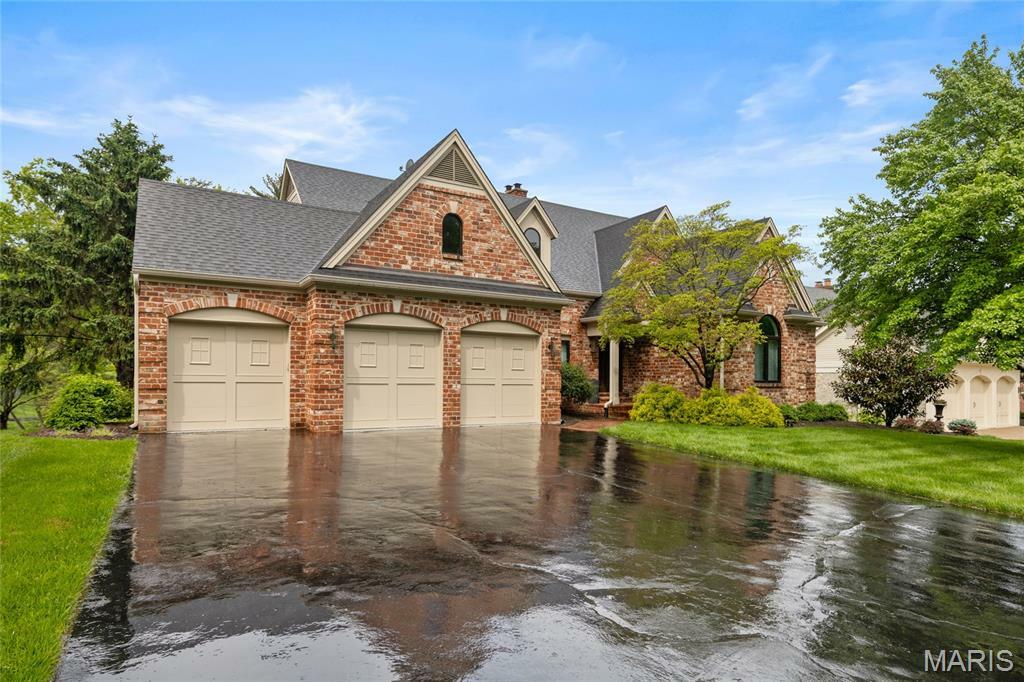 Property Photo: 825 Cabernet Lane MO 63073