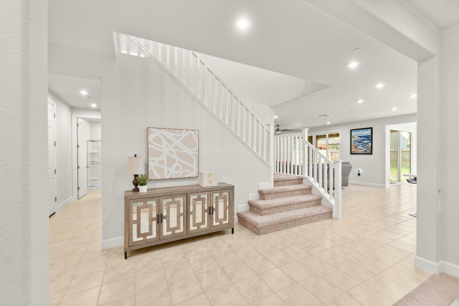 Property Photo: 8012 Schrader Way CA 95757