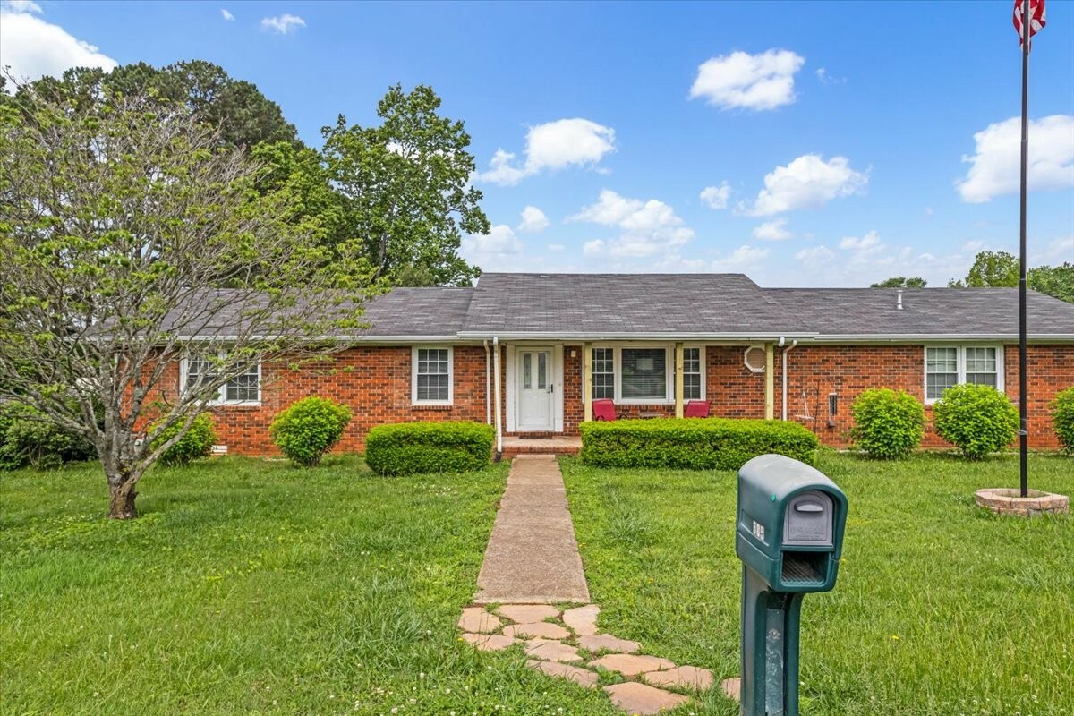 Property Photo: 505 Kindel Dr TN 37324