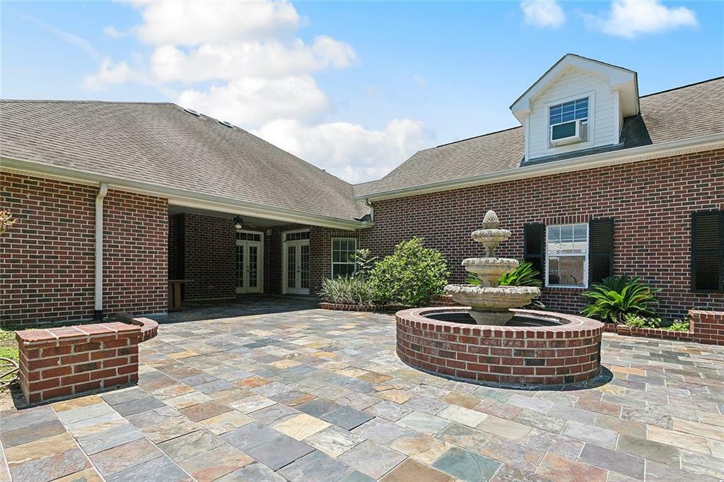 Property Photo: 150 Maud Olive Drive LA 70037