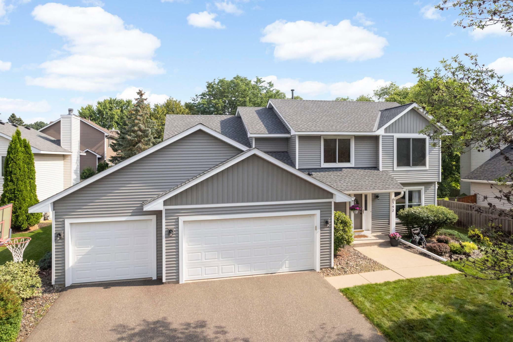 Property Photo: 1392 Interlachen Circle MN 55125