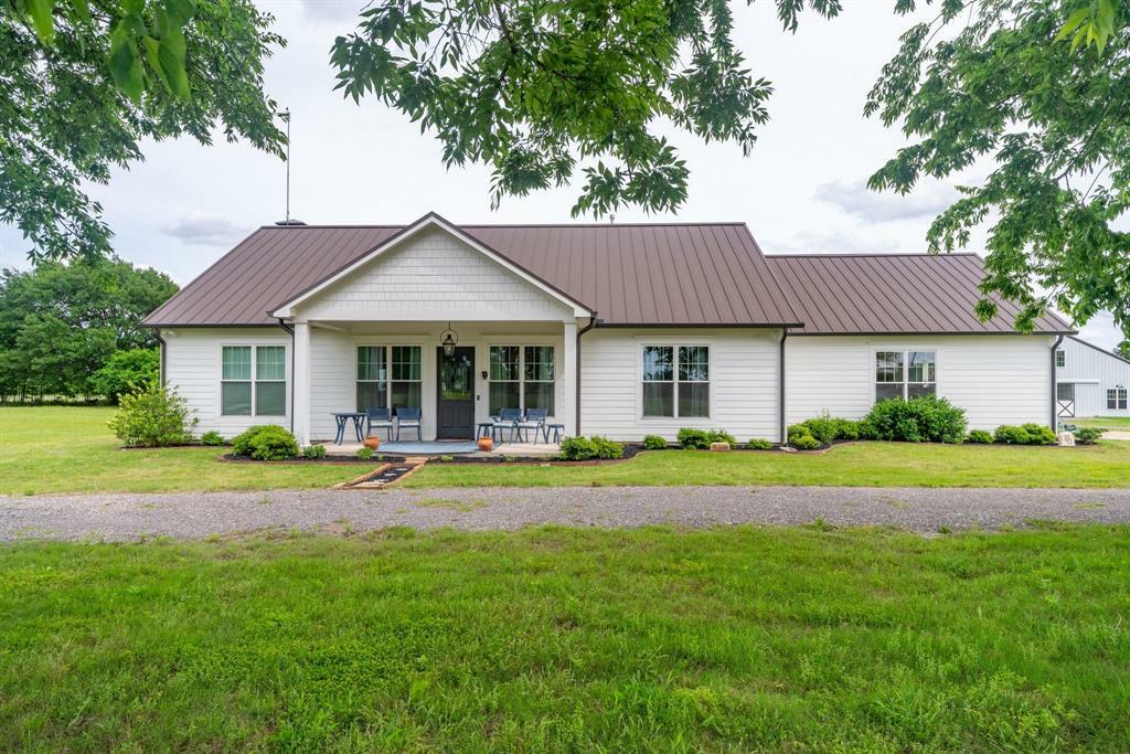 Property Photo: 6170 Green Meadow Lane TX 75160
