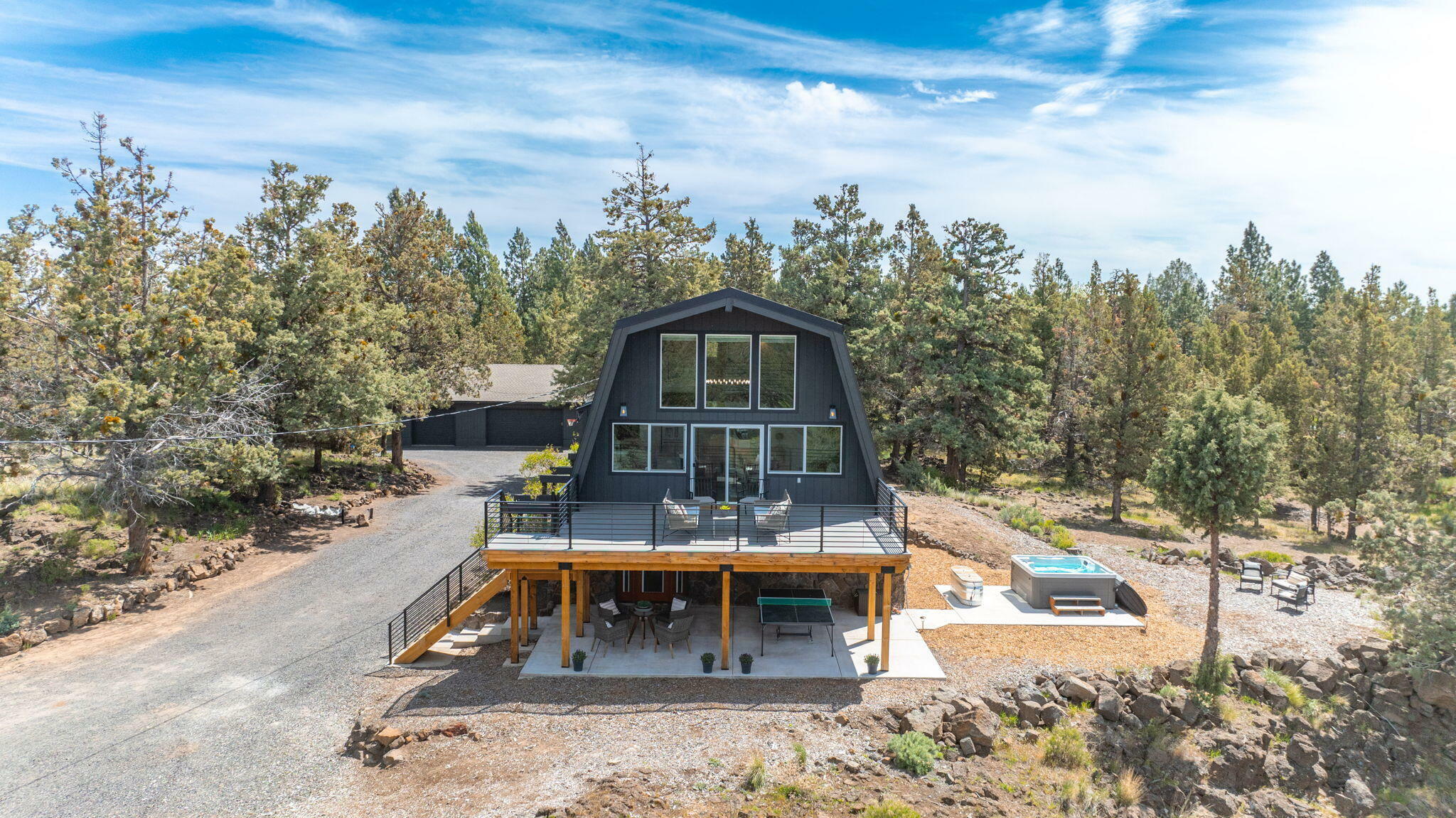 Property Photo: 63950 Scenic Drive OR 97703