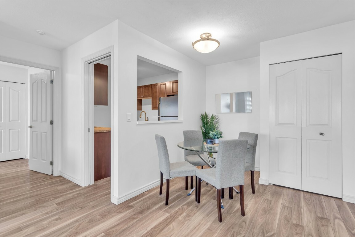 Photo de la propriété: 3160 De Montreuil Court 401 BC V1W 3W3