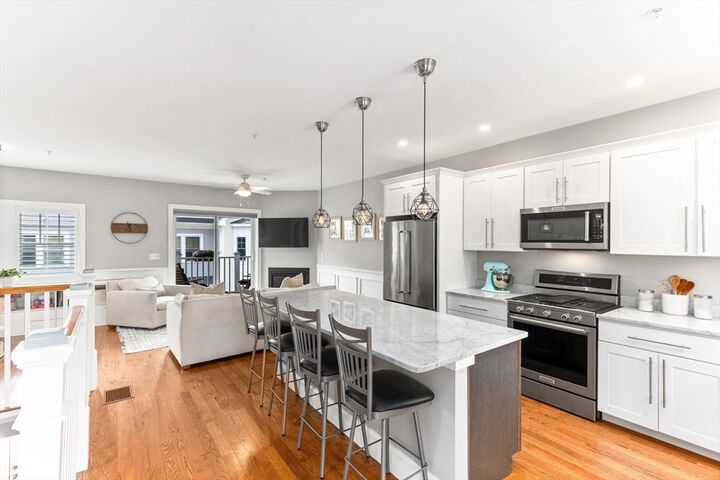 Property Photo: 28 Park St 2 MA 02122