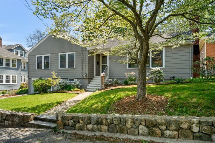 38 Myrtle Street  Belmont MA 02478 photo
