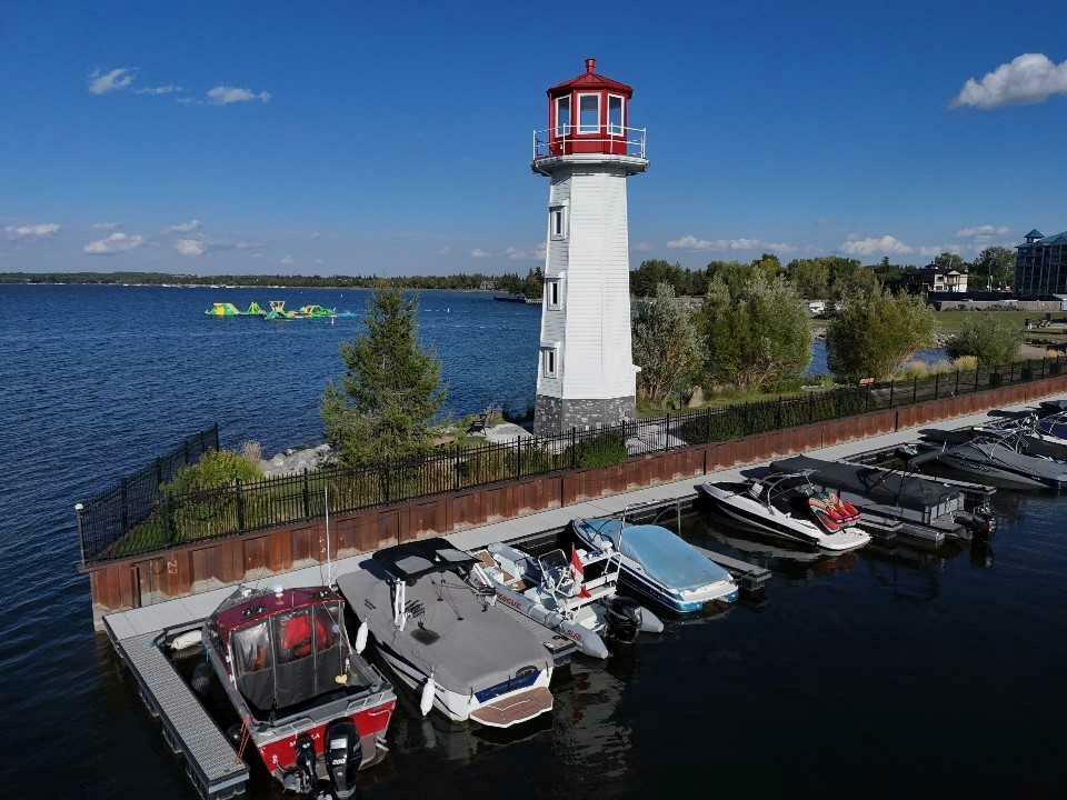 Property Photo: 5230 Lakeshore Drive 171 AB T4S 1Y8