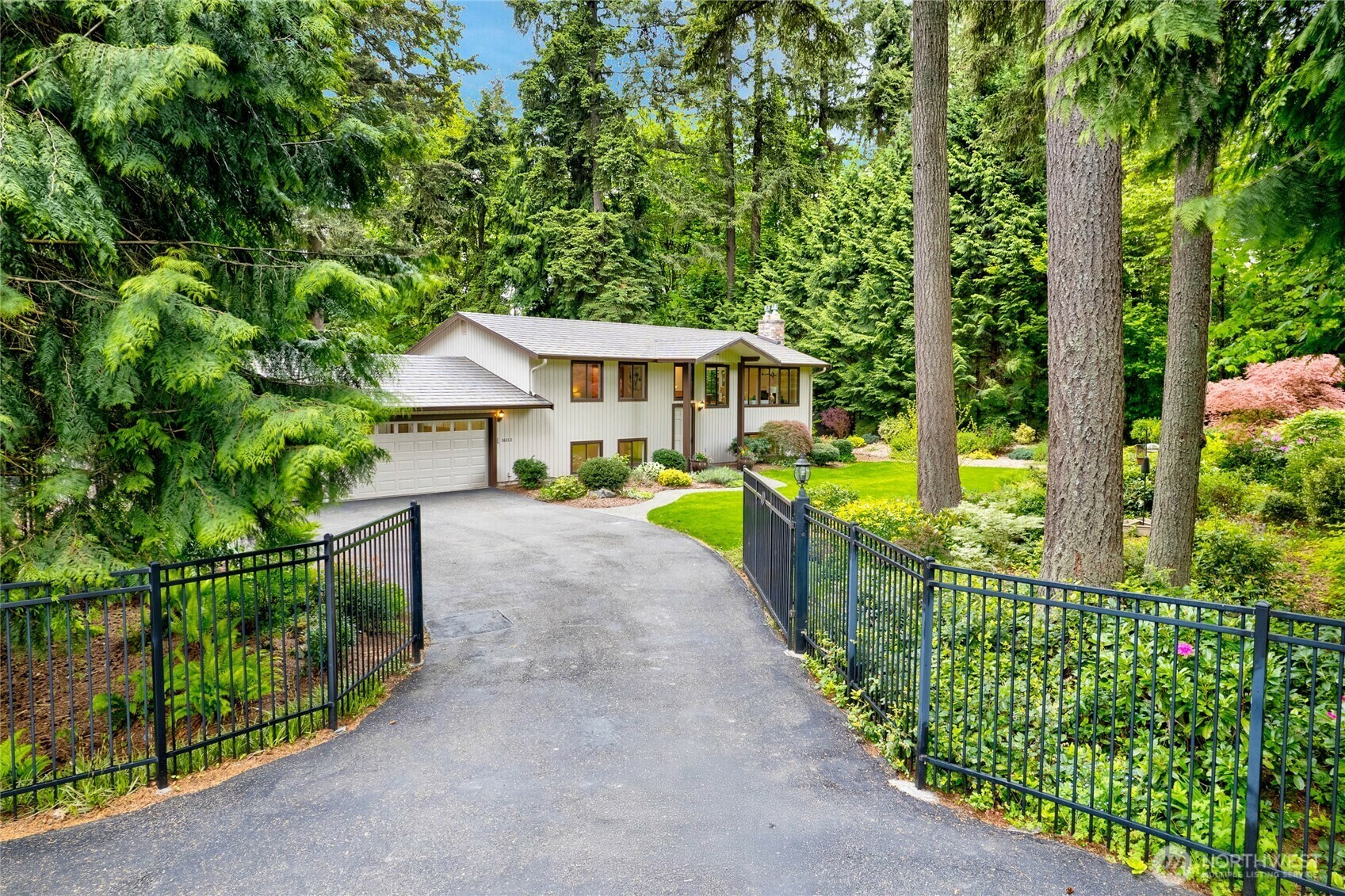 16113  161st Avenue NE  Woodinville WA 98072 photo