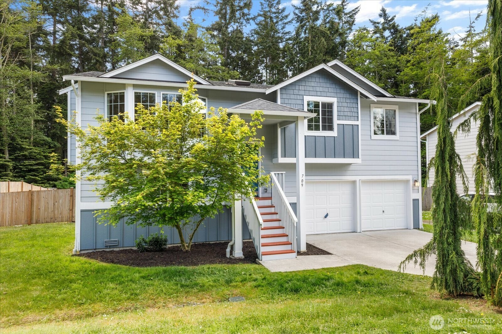 709 NE Lauren Street  Coupeville WA 98239 photo