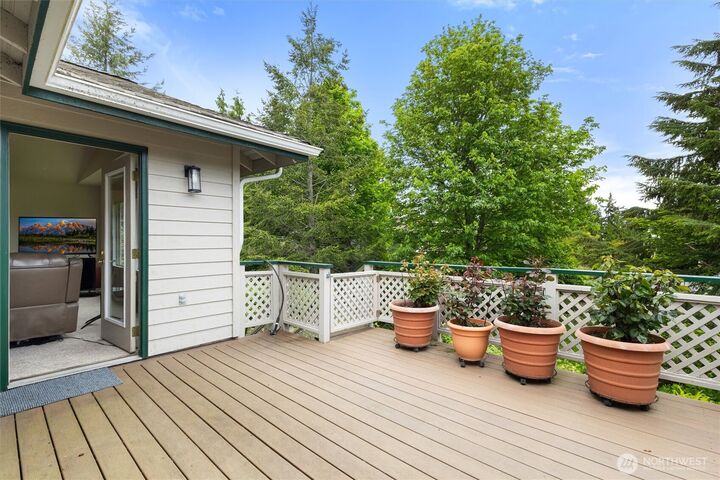 Property Photo:  2012  Creekside Lane  WA 98221 