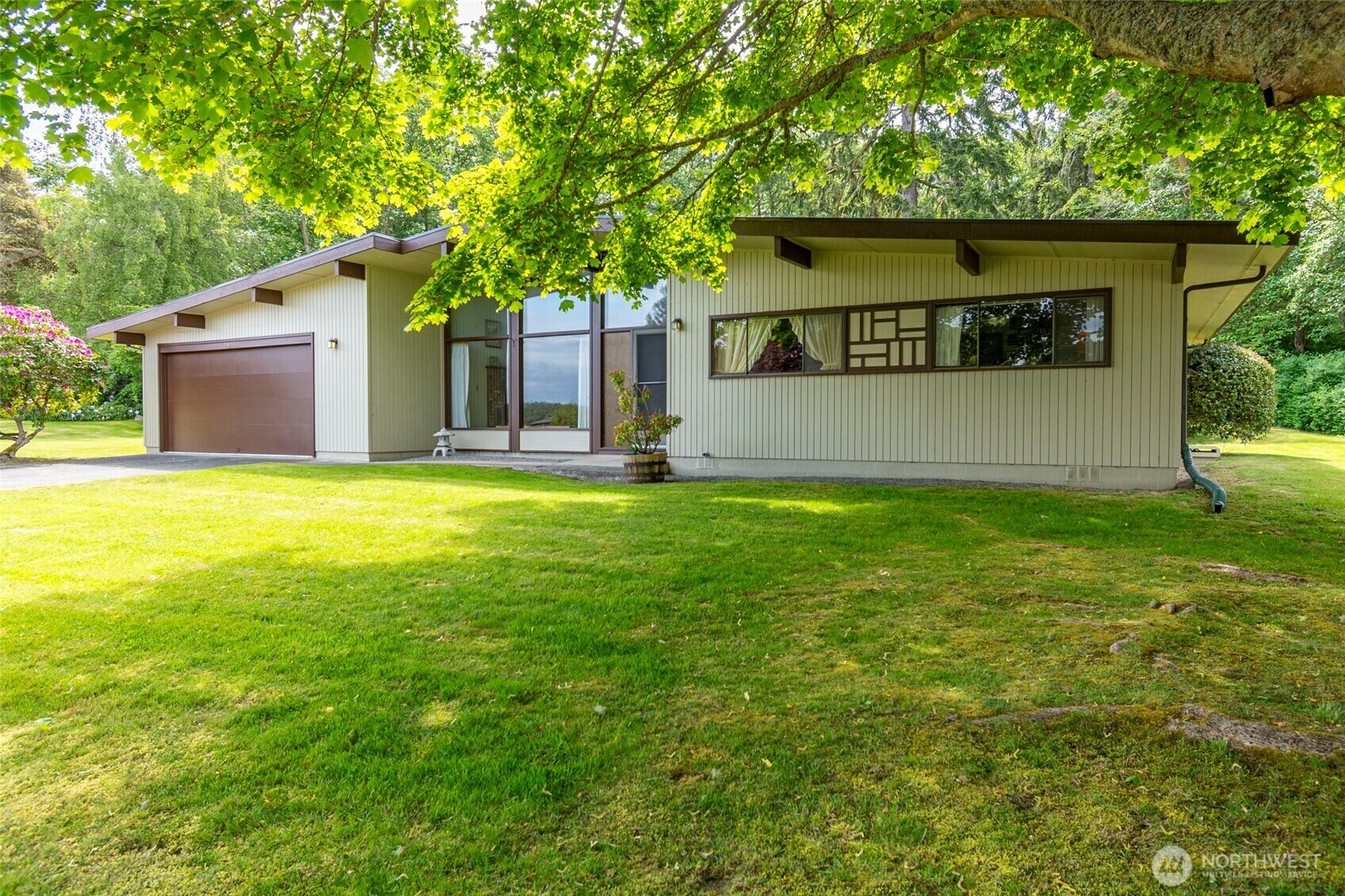 Property Photo: 2423 Williams Road WA 98277