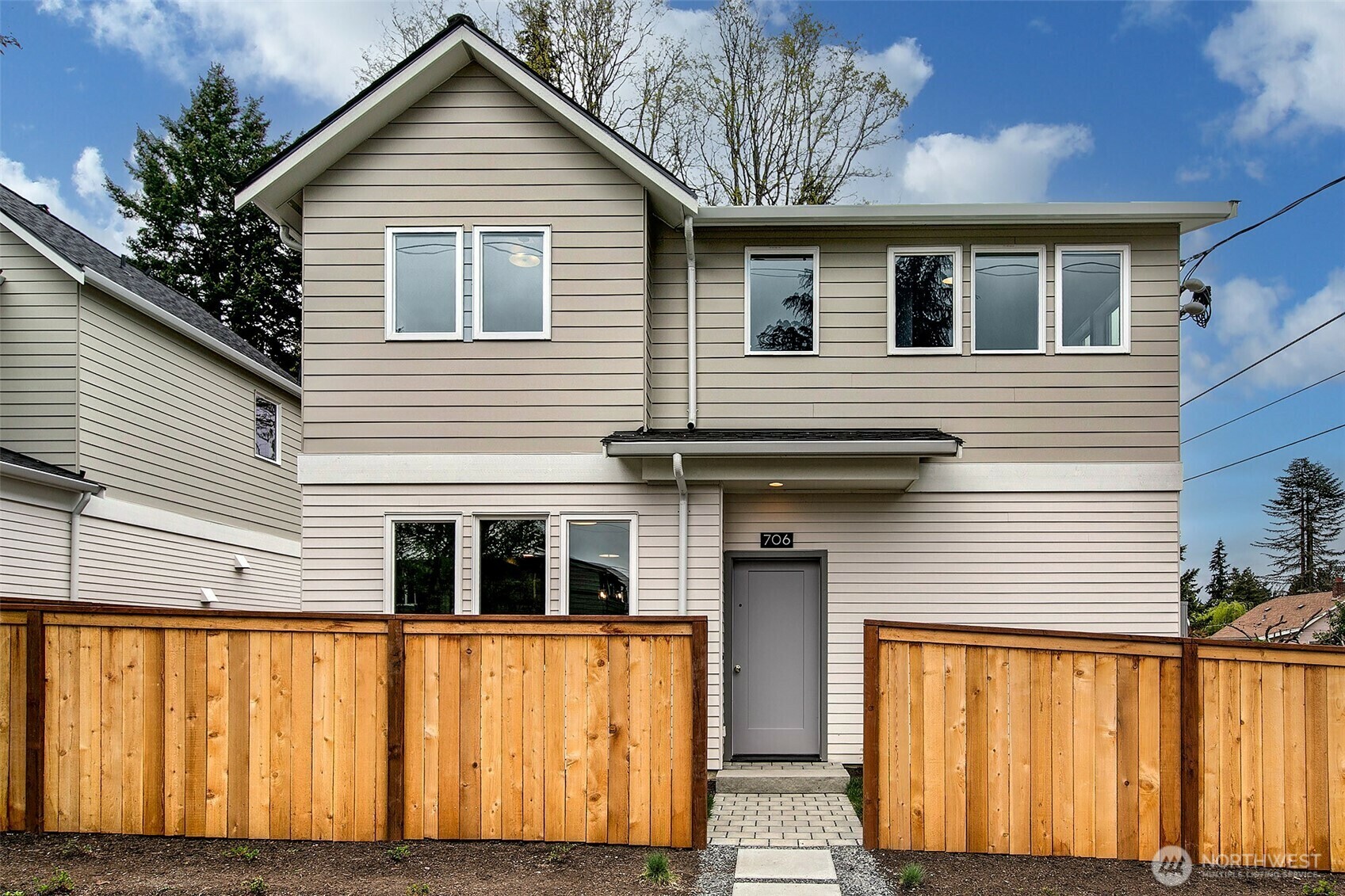 Property Photo: 706 N 107th Street WA 98133