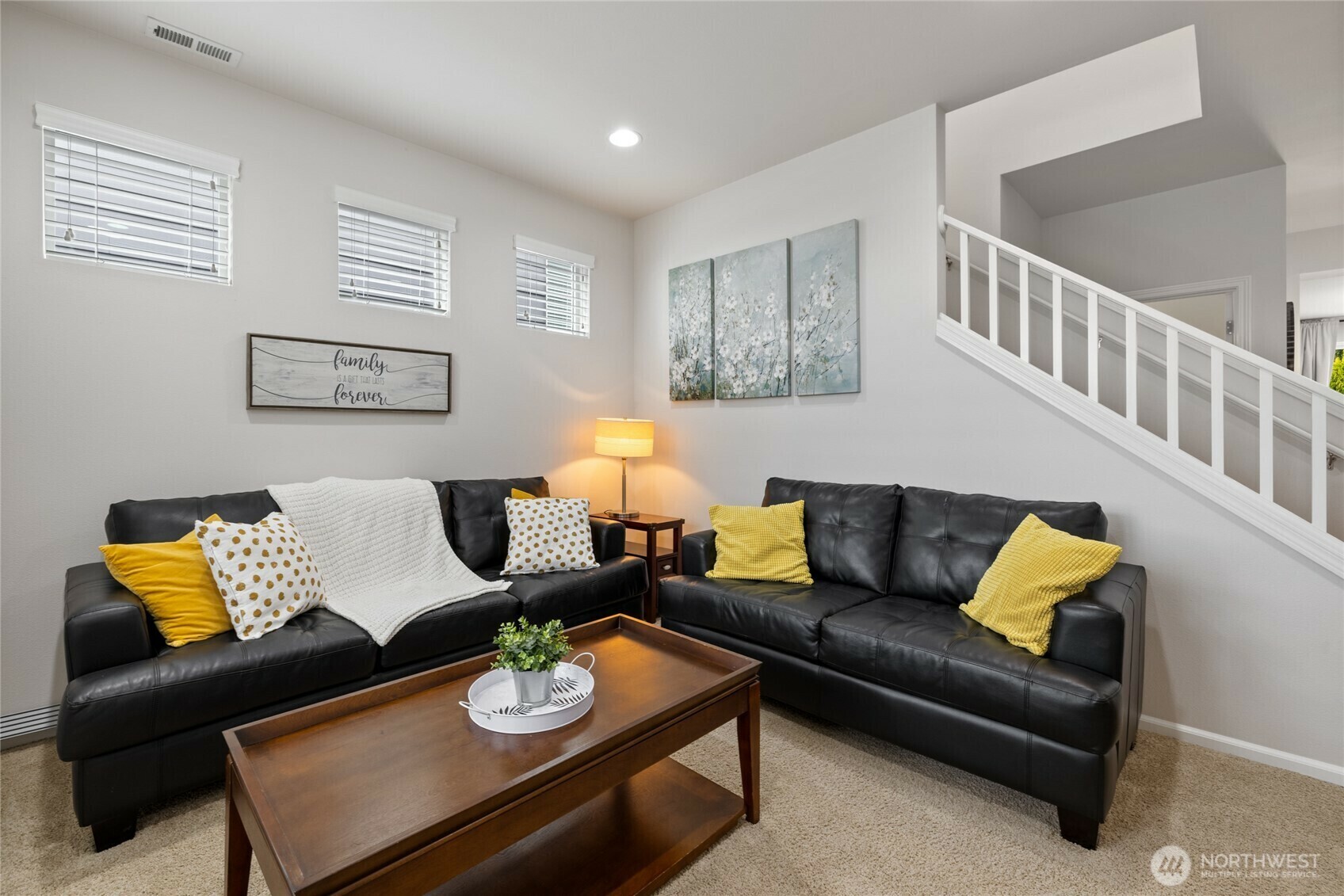 Property Photo: 4828 S 322nd Street WA 98001