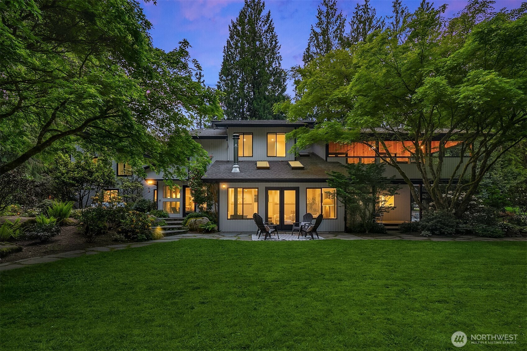 Property Photo: 2201 274th Avenue NE WA 98053