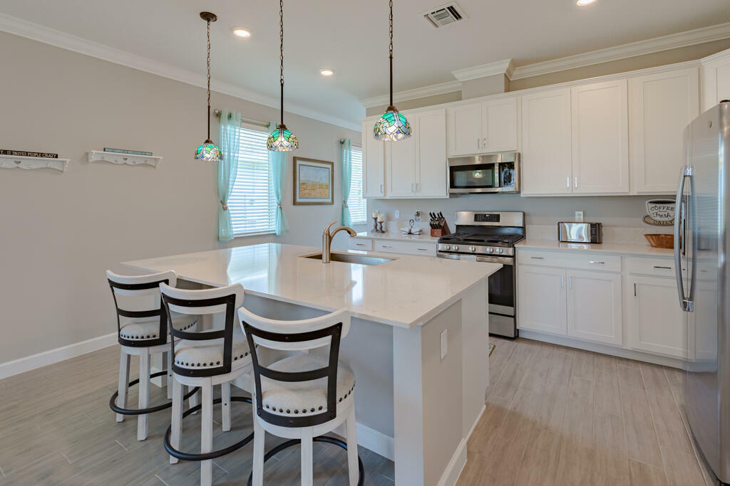 Property Photo:  745 SE Bloomfield Road  FL 34984 