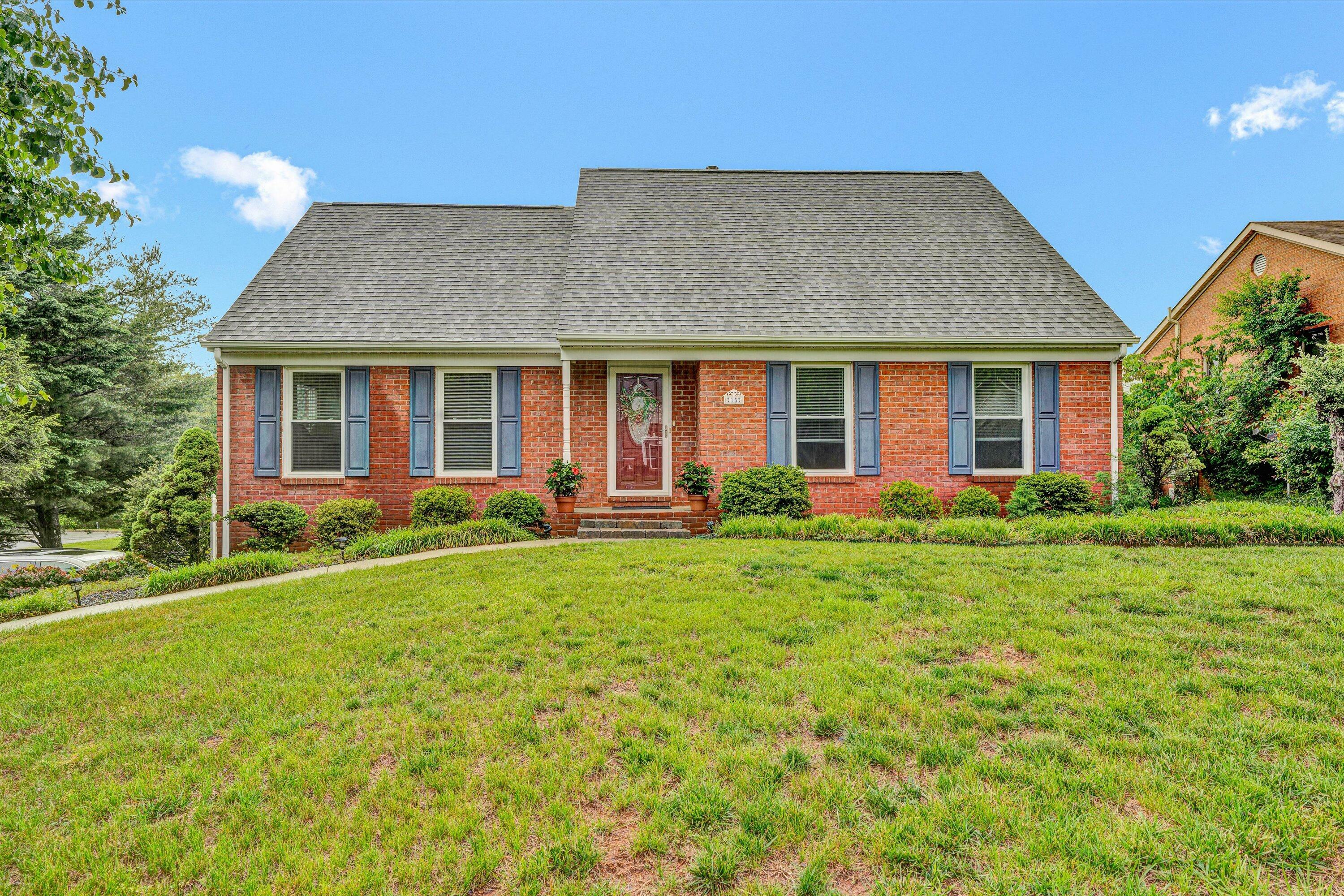 15 Jay Ridge Rd  Cloverdale VA 24077 photo