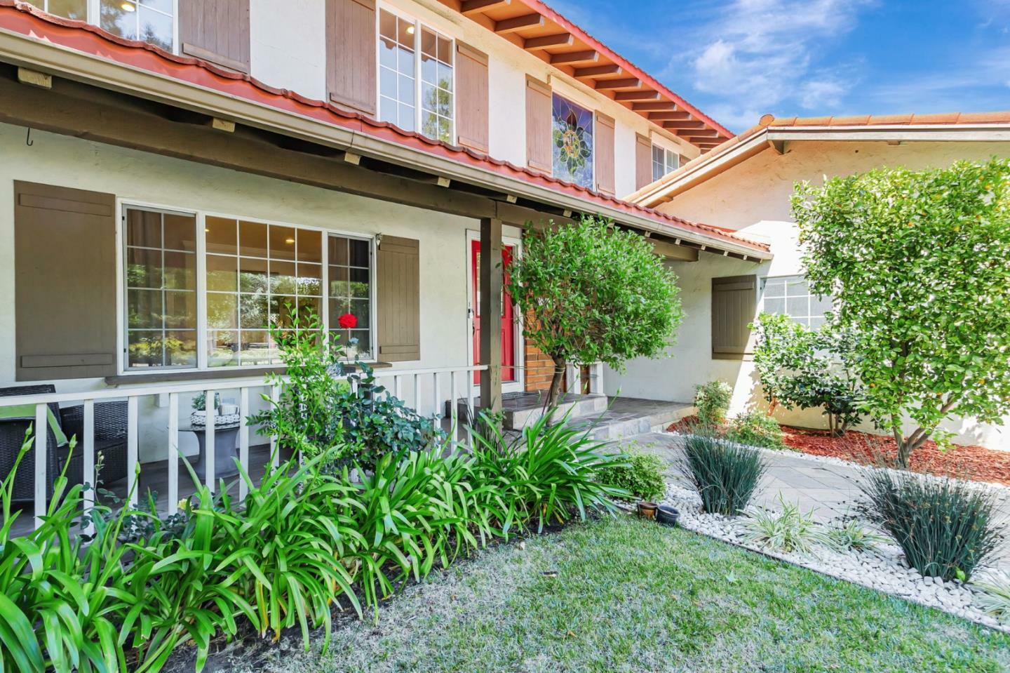 Property Photo: 621 Harrow Way CA 94087