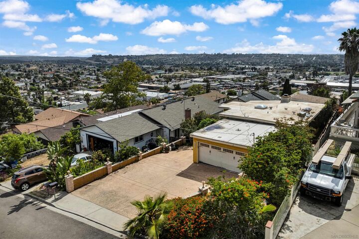 Property Photo:  1302 Paraiso Ave  CA 91977 