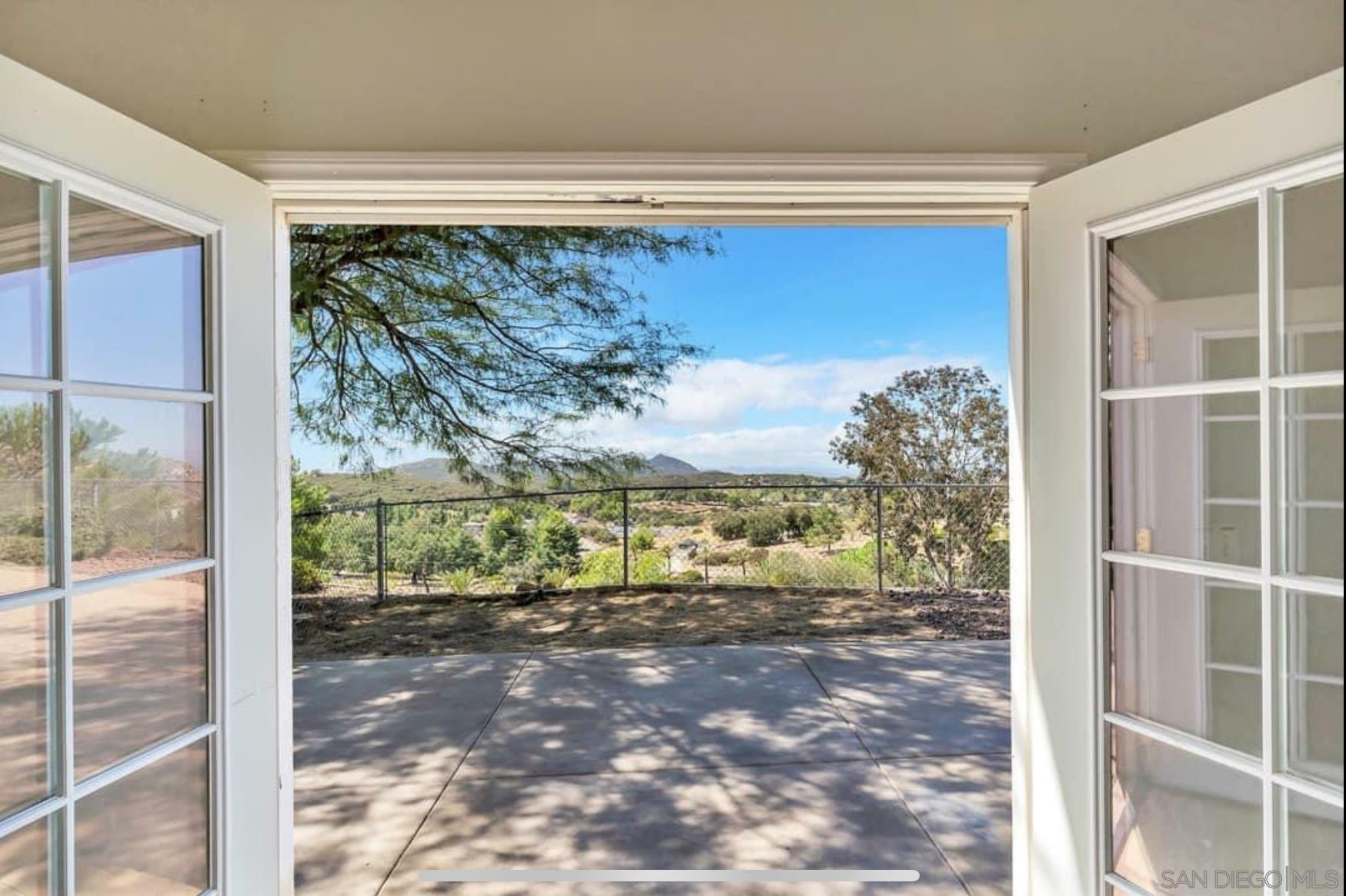 23611 Old Ranch Road  Alpine CA 91901 photo