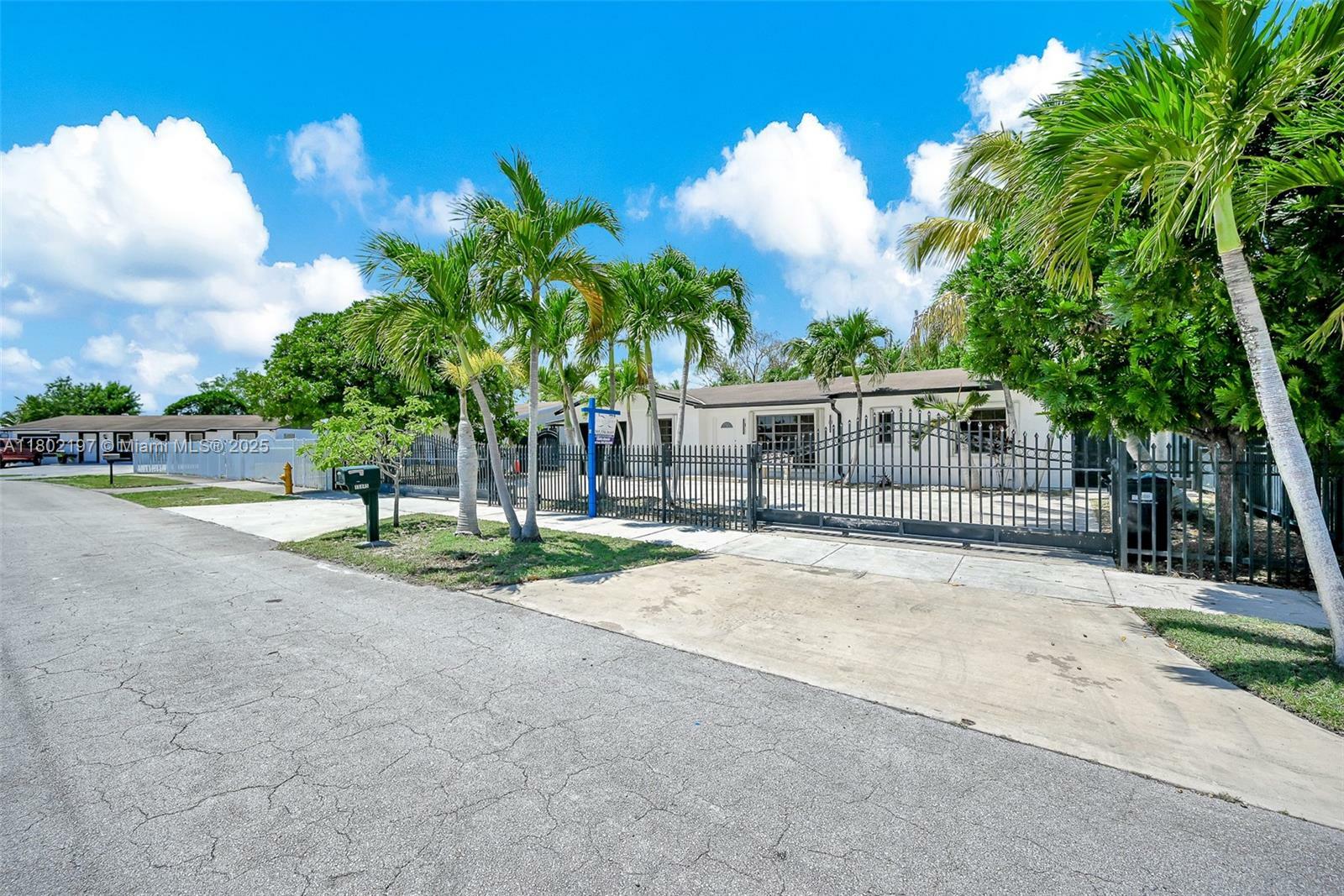 Property Photo: 10845 SW 152nd Ter FL 33157