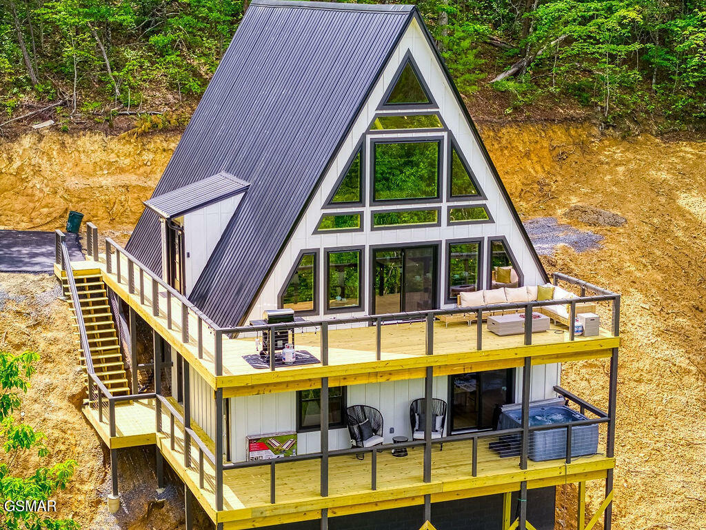 Property Photo: 1856 Natures Lane TN 37862
