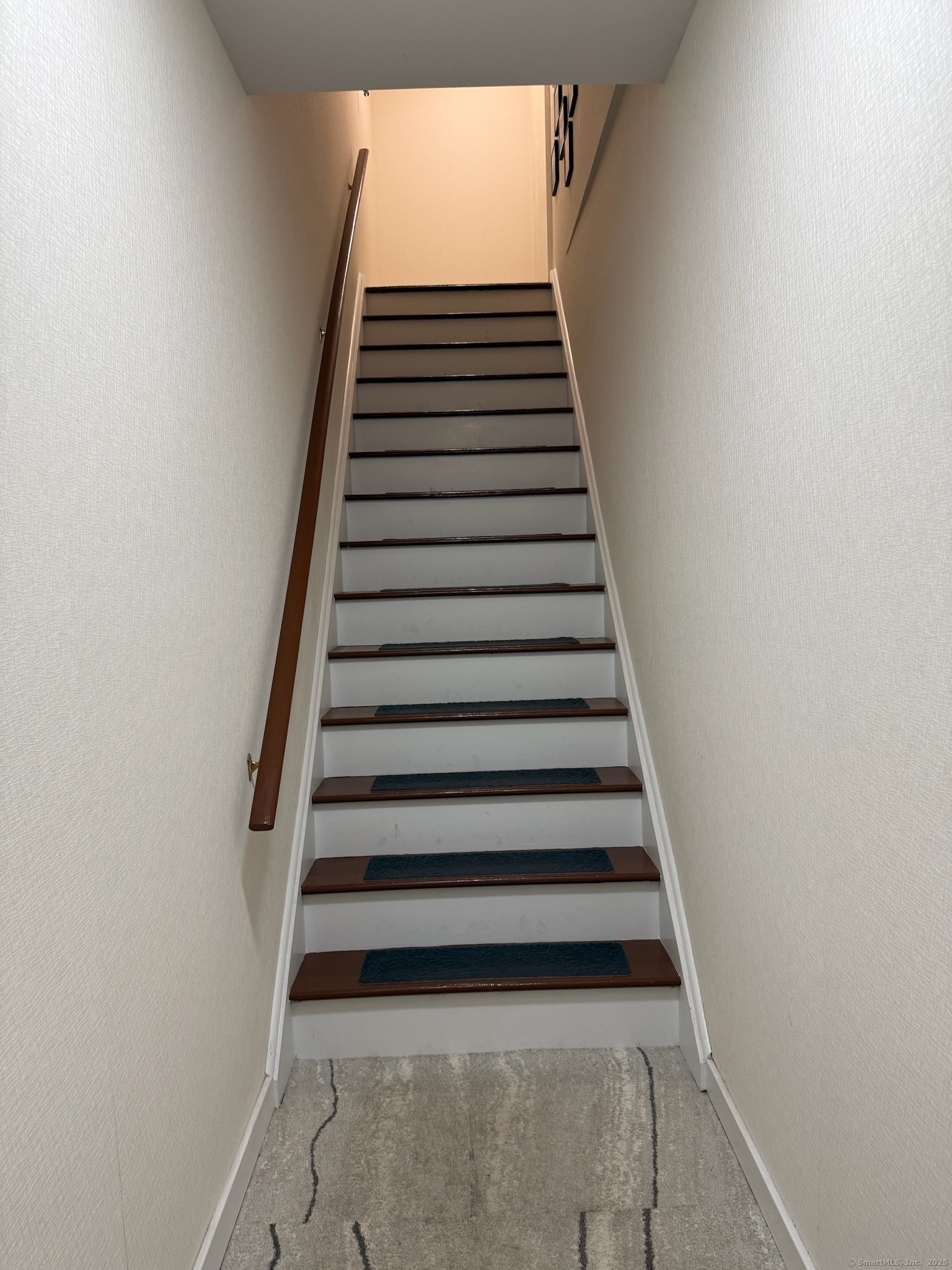 Property Photo: 147 Chestnut Tree Hill Road CT 06478