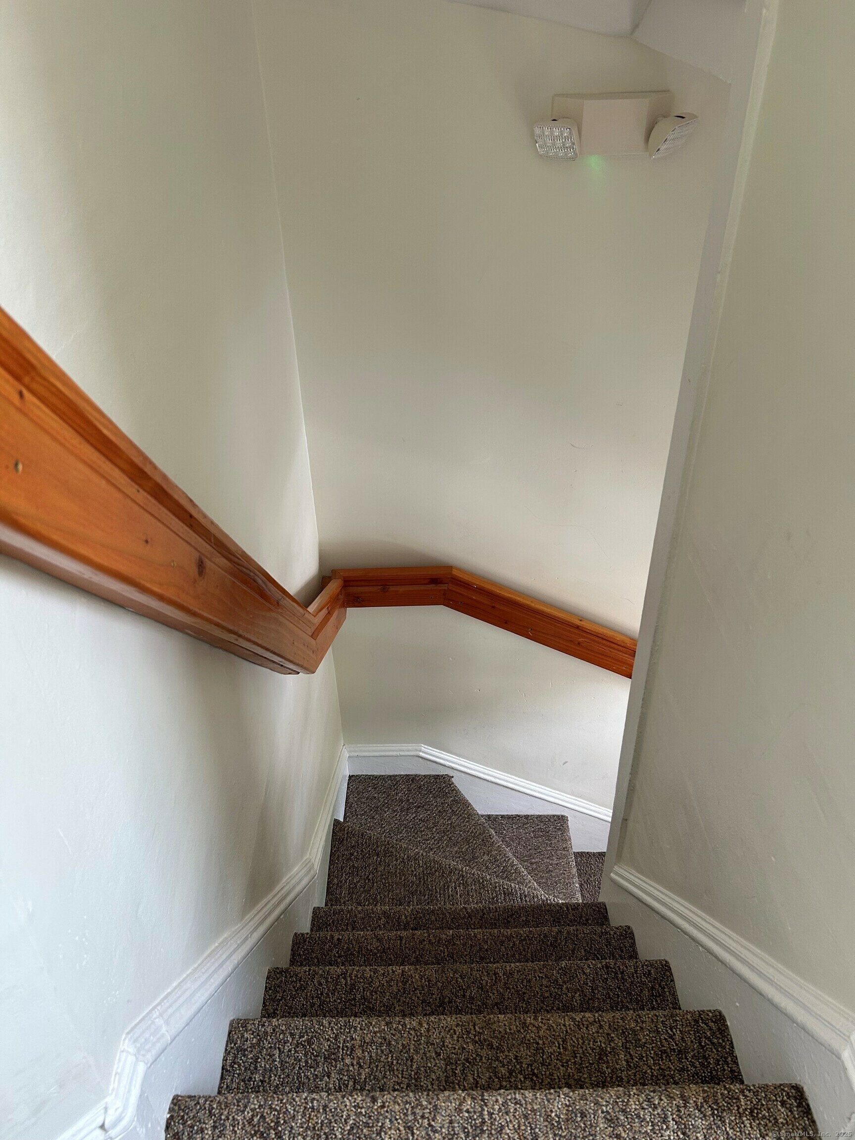 Property Photo: 102 Kings Highway East 2-A CT 06825