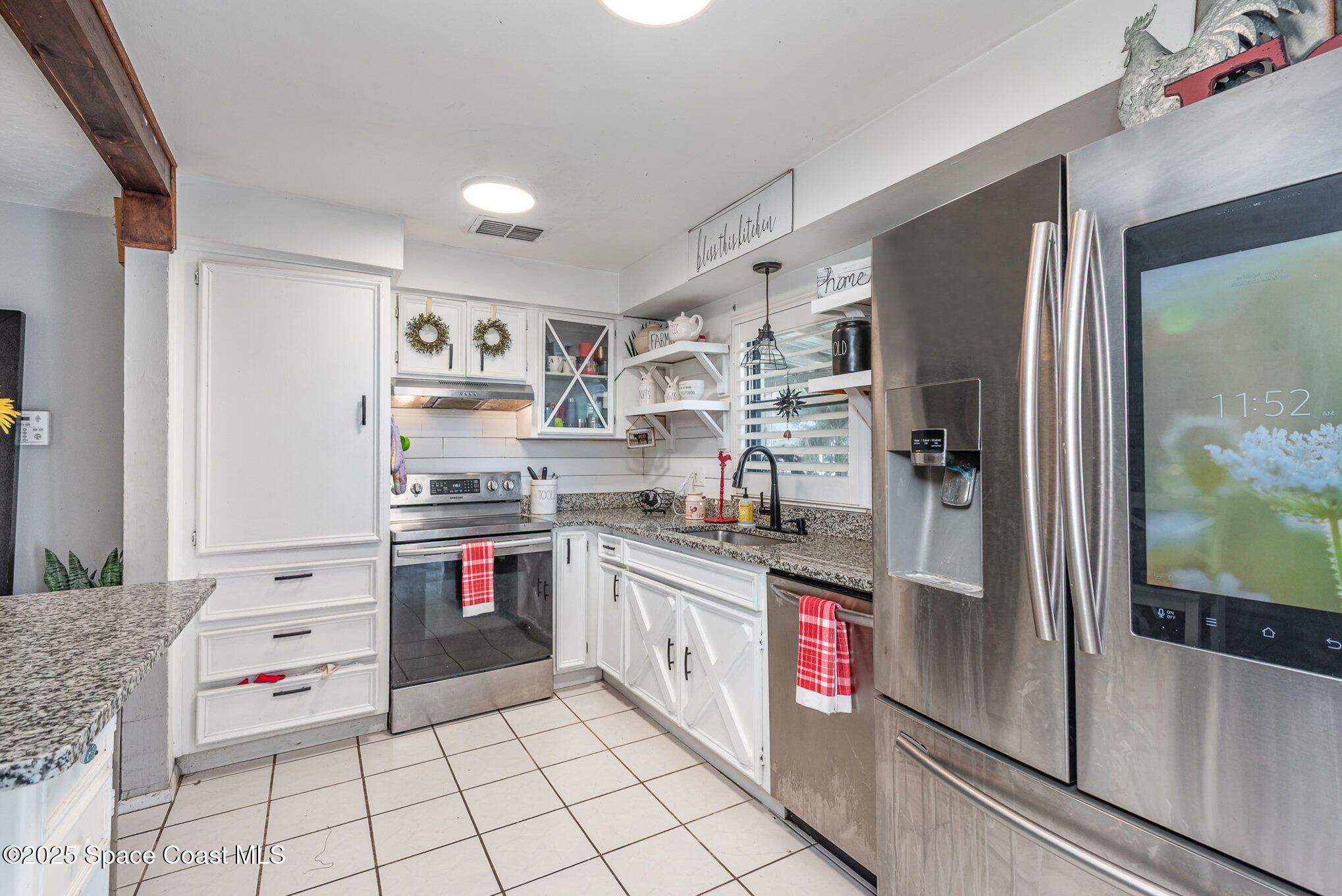 Property Photo: 958 Beaumont Lane FL 32955
