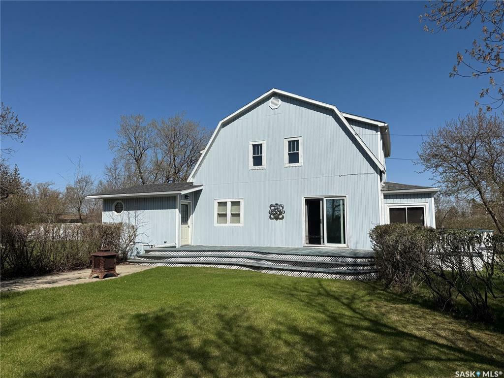 Property Photo:  8 Dr Arthur Avenue  SK S0C 2H0 