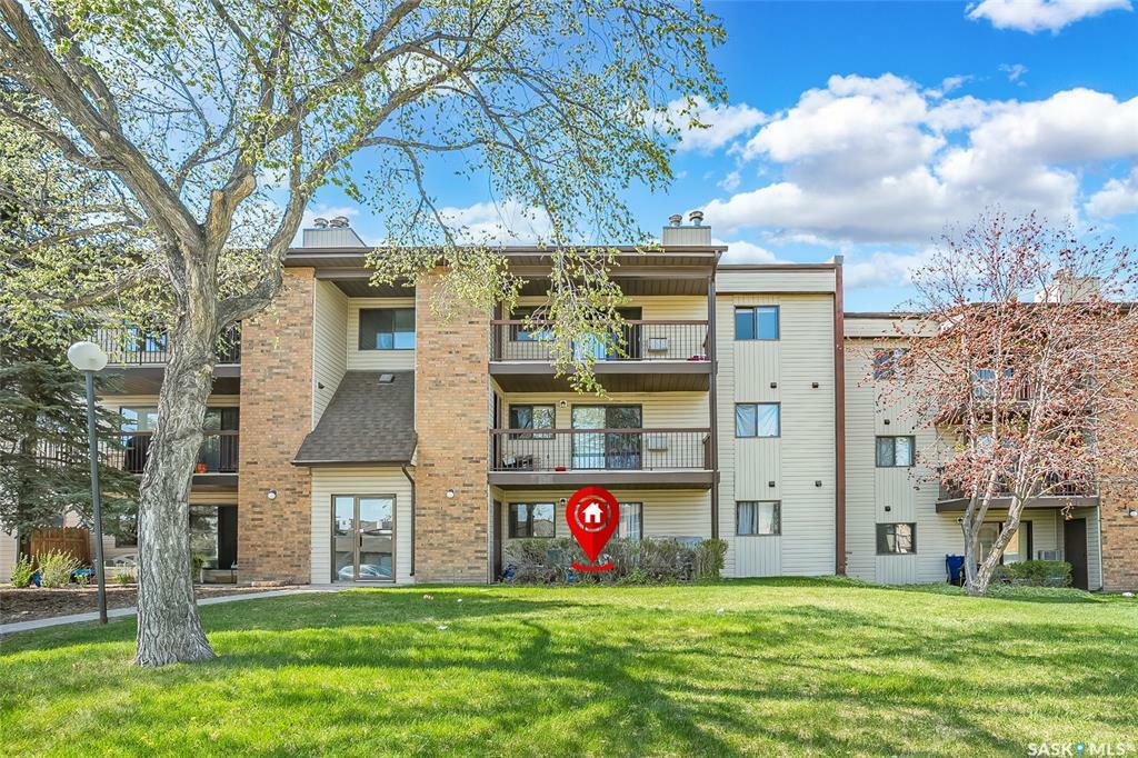 285 Kingsmere Boulevard 103  Saskatoon SK S7J 4J6 photo