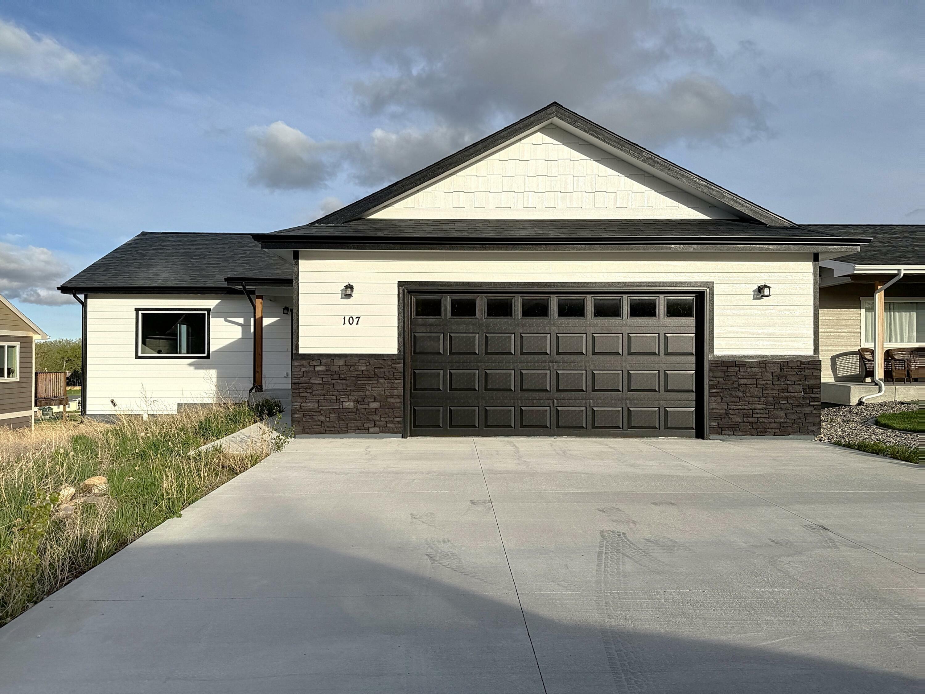 Property Photo: 107 Watkins Street WY 82834