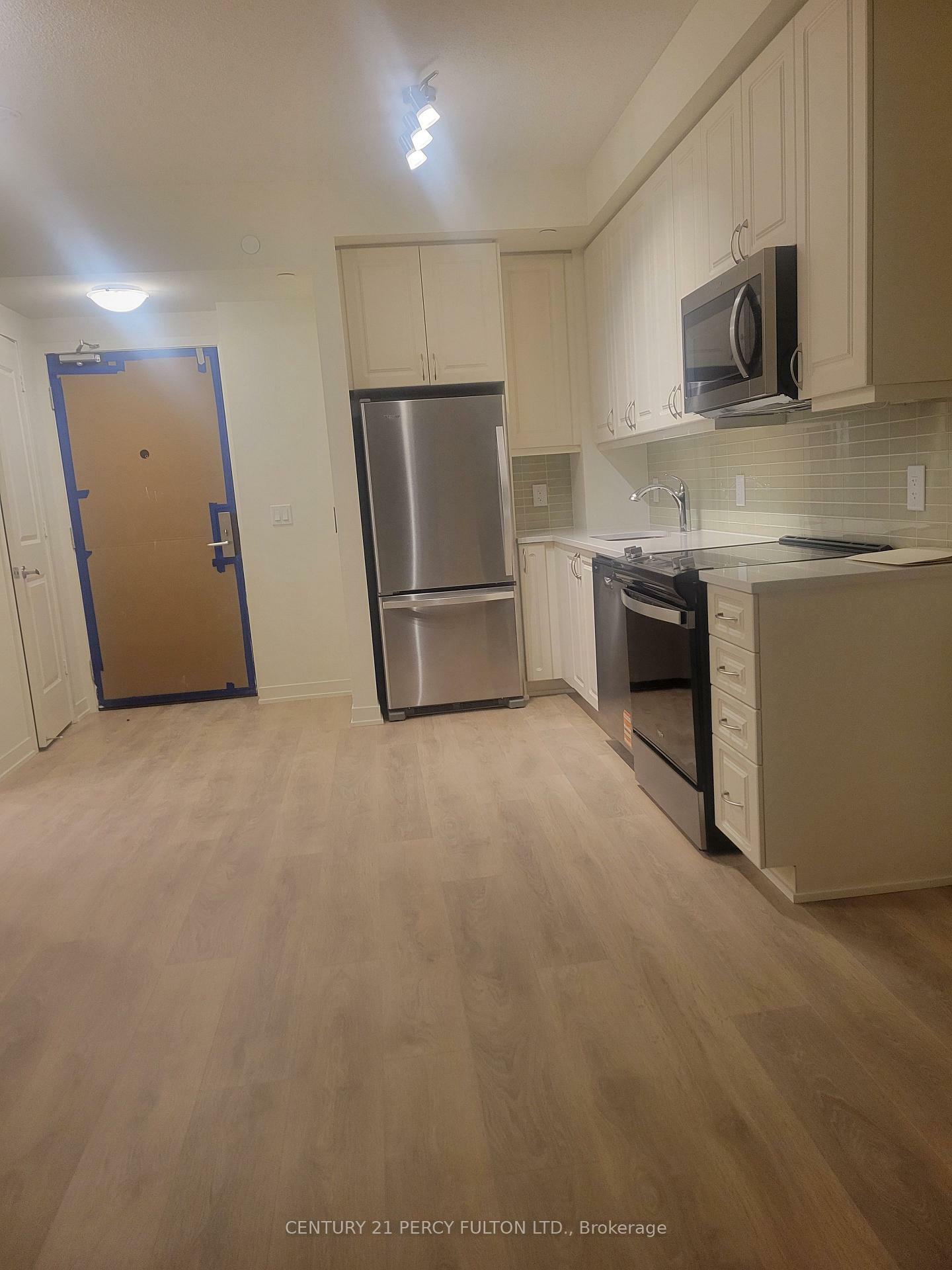 Property Photo: 38 Annie Craig Drive 3710 ON M8V 0G9