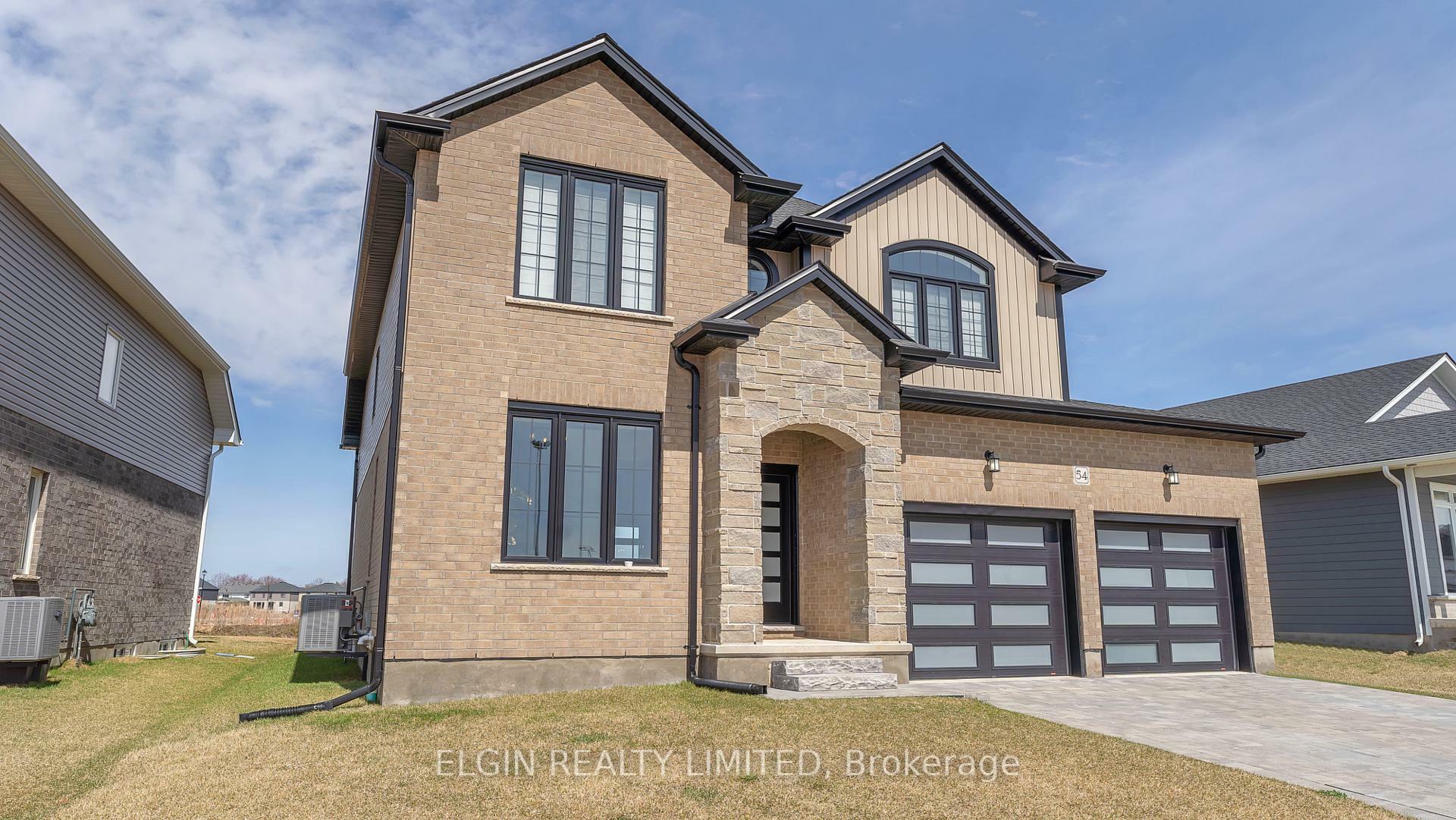 Property Photo: 54 Optimist Drive ON N5P 0G4