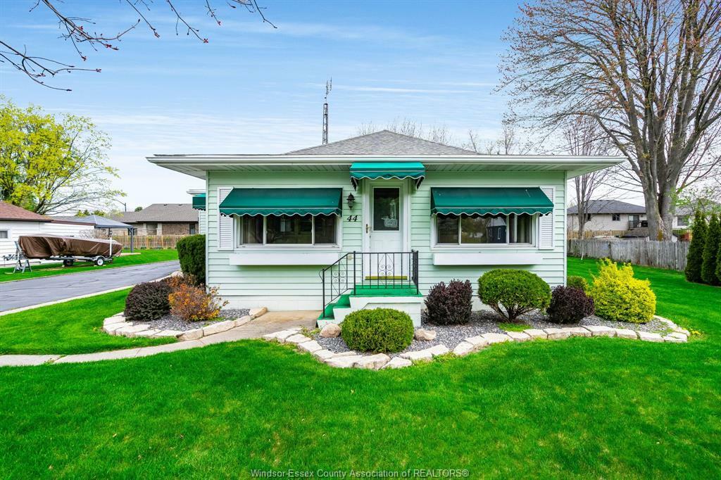 Property Photo: 44 McCallum Avenue ON N9Y 1C2